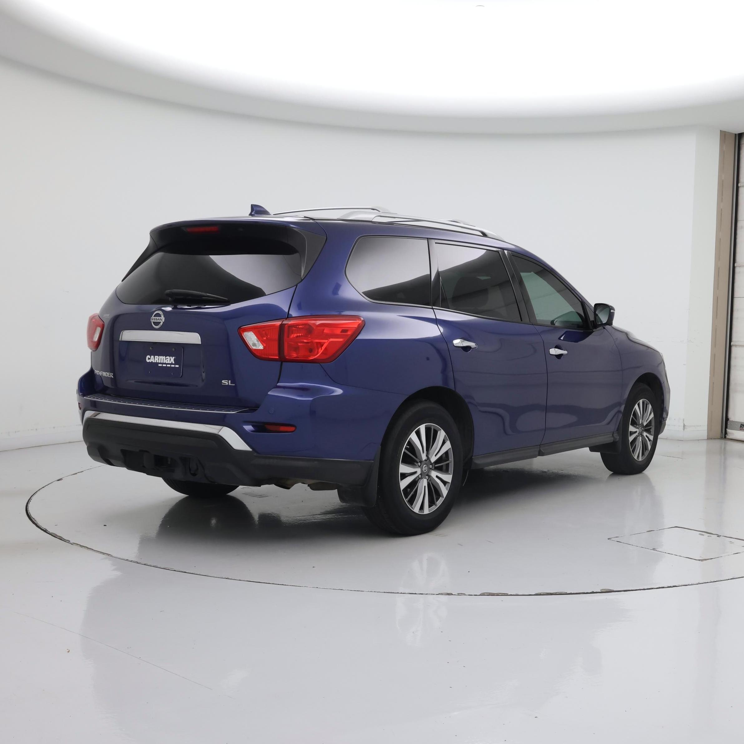Thumbnail: 2019 Nissan Pathfinder - 8