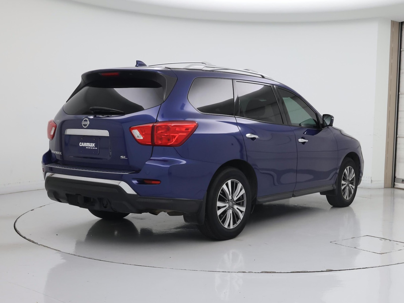 2019 Nissan Pathfinder SL - Photo 9