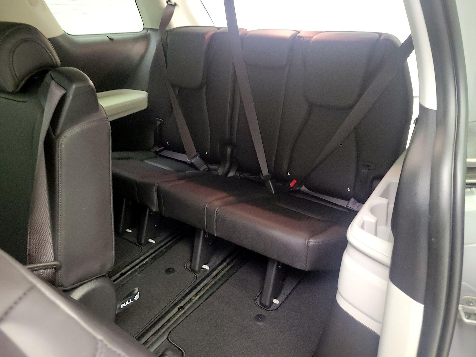 2024 Kia Carnival EX - Photo 22