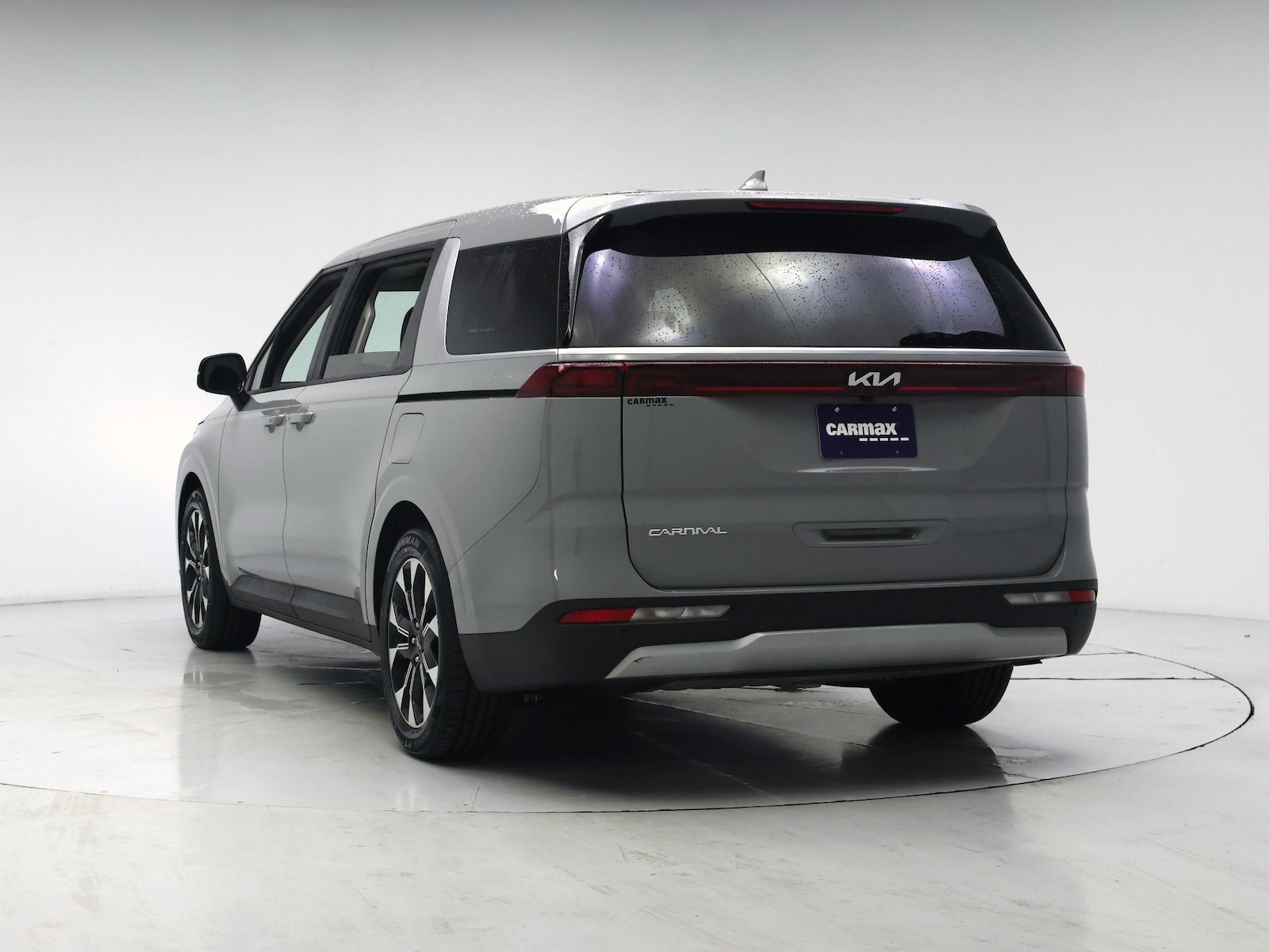 2024 Kia Carnival EX - Photo 7