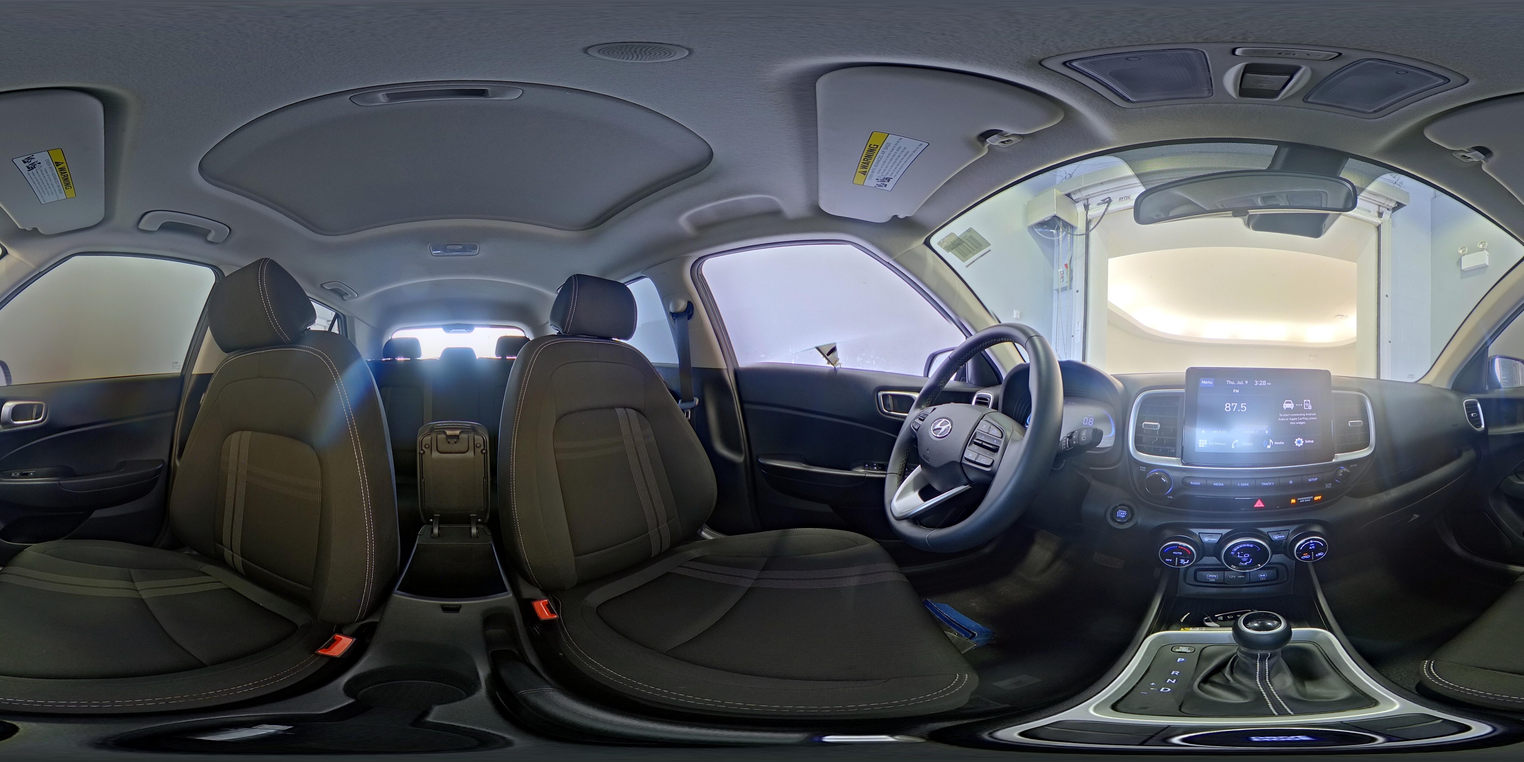 2024 Hyundai Venue SEL - Photo 24