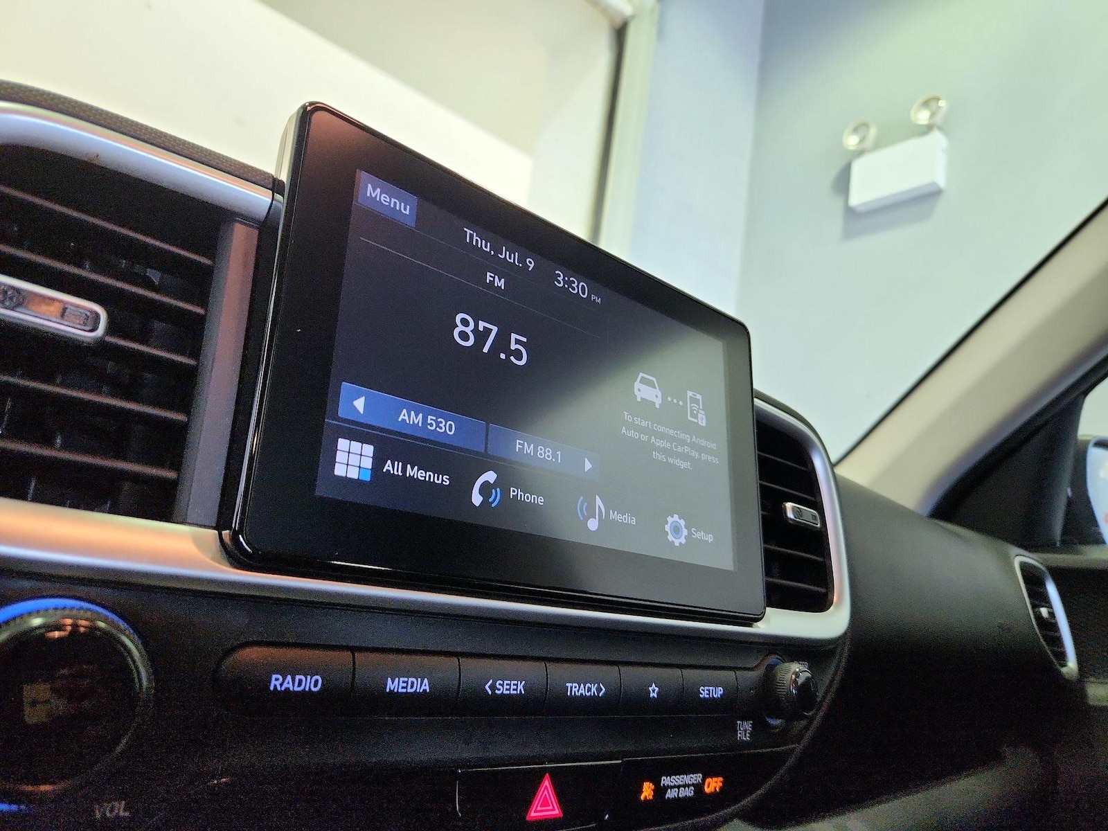 2024 Hyundai Venue SEL - Photo 16