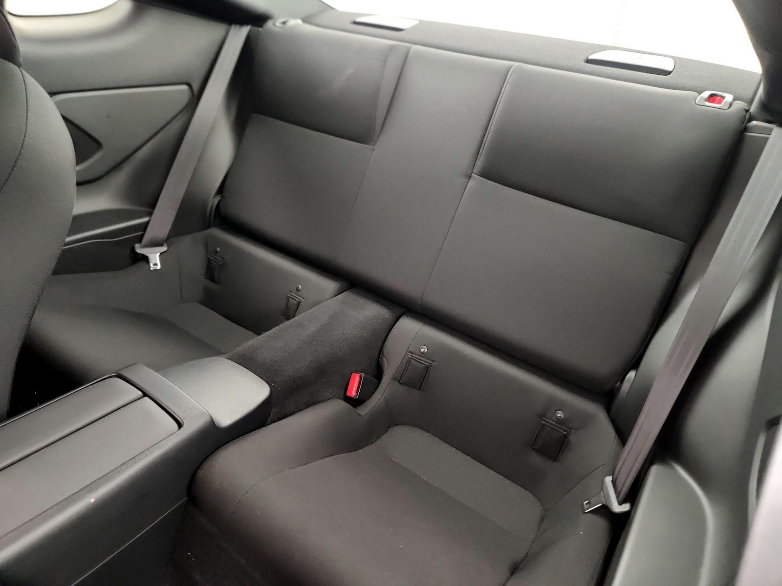 2025 Toyota GR86 Base - Photo 20