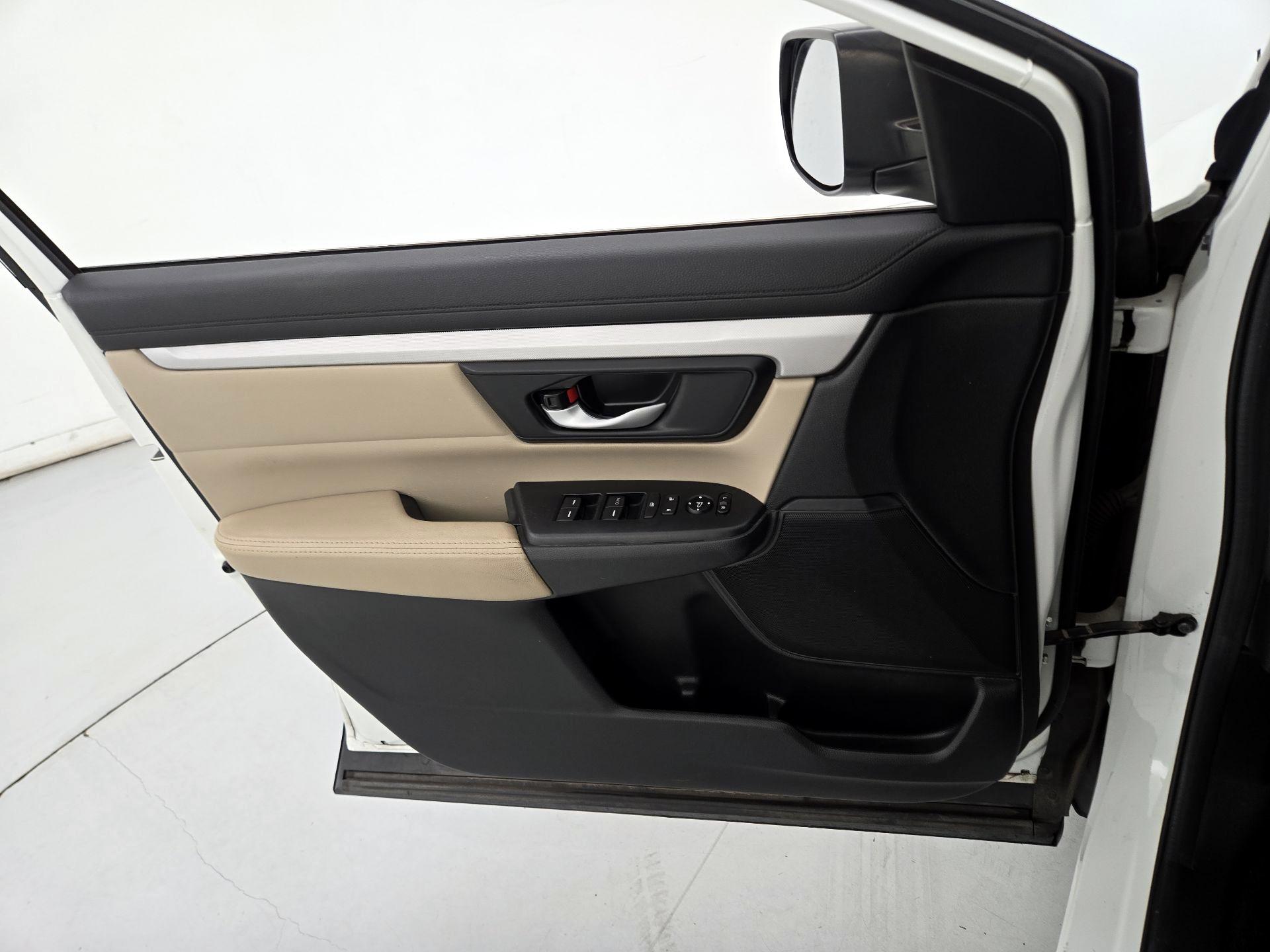 Thumbnail: 2018 Honda CR-V - 12