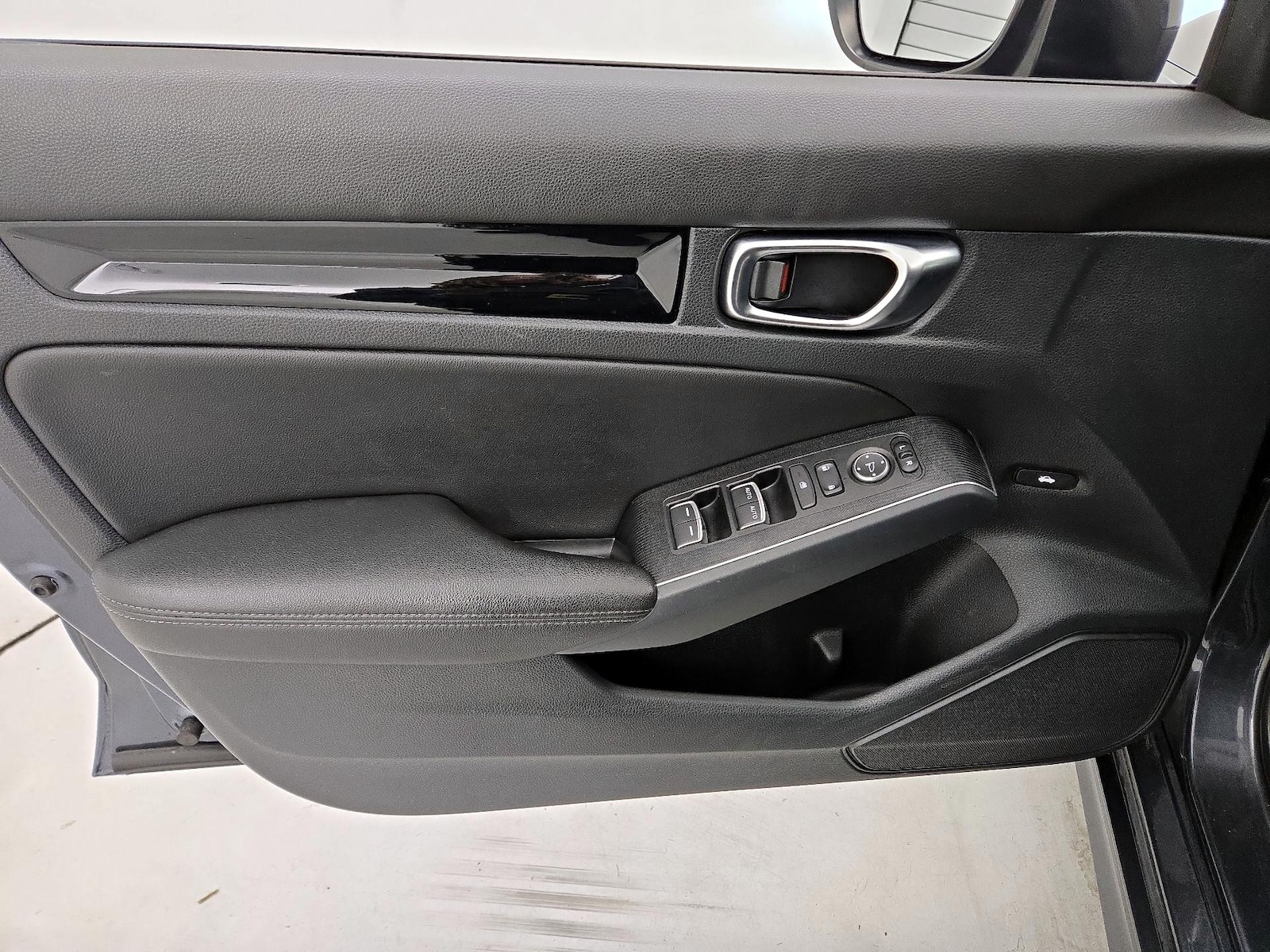 2022 Honda Civic Touring - Photo 13