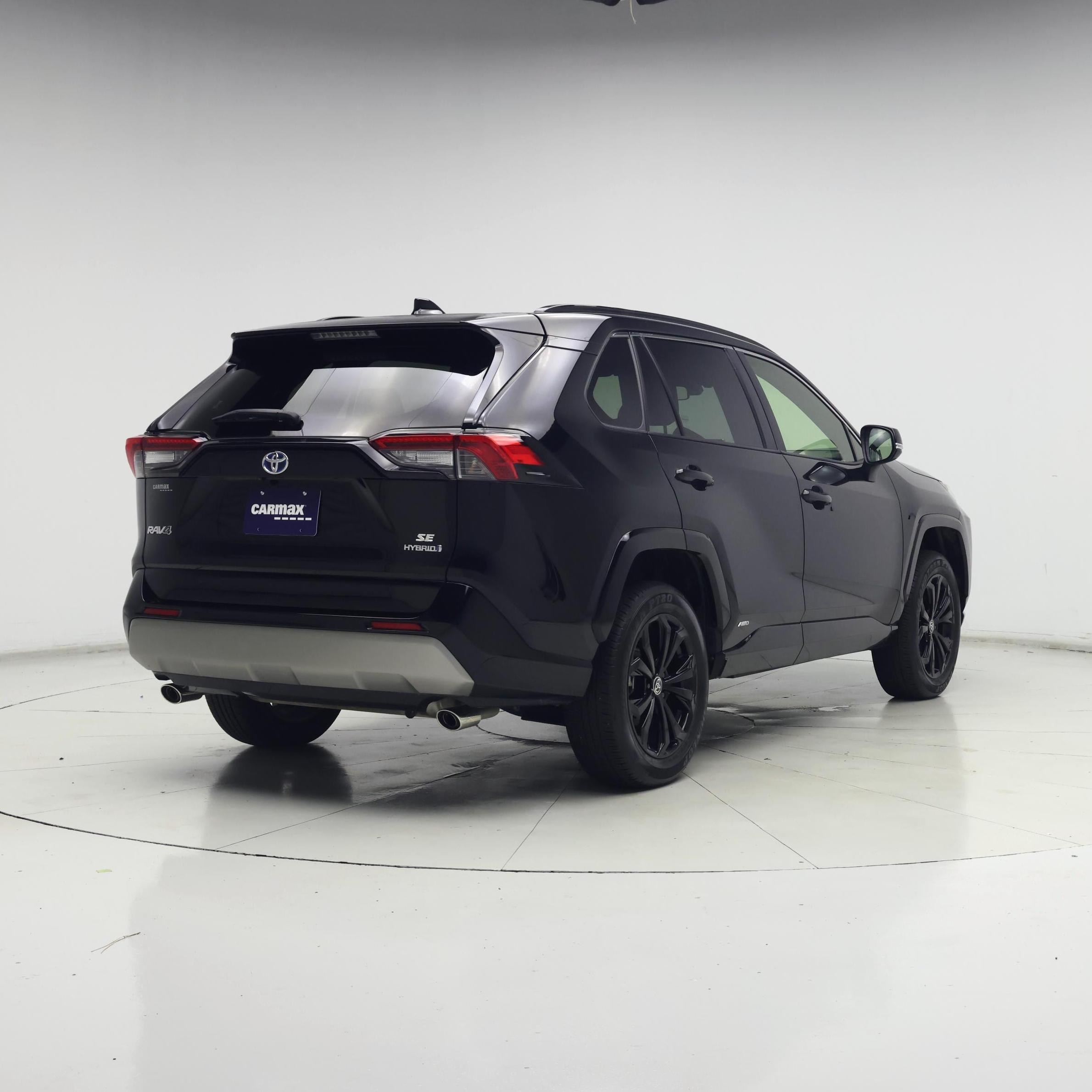 Thumbnail: 2023 Toyota RAV4 - 8
