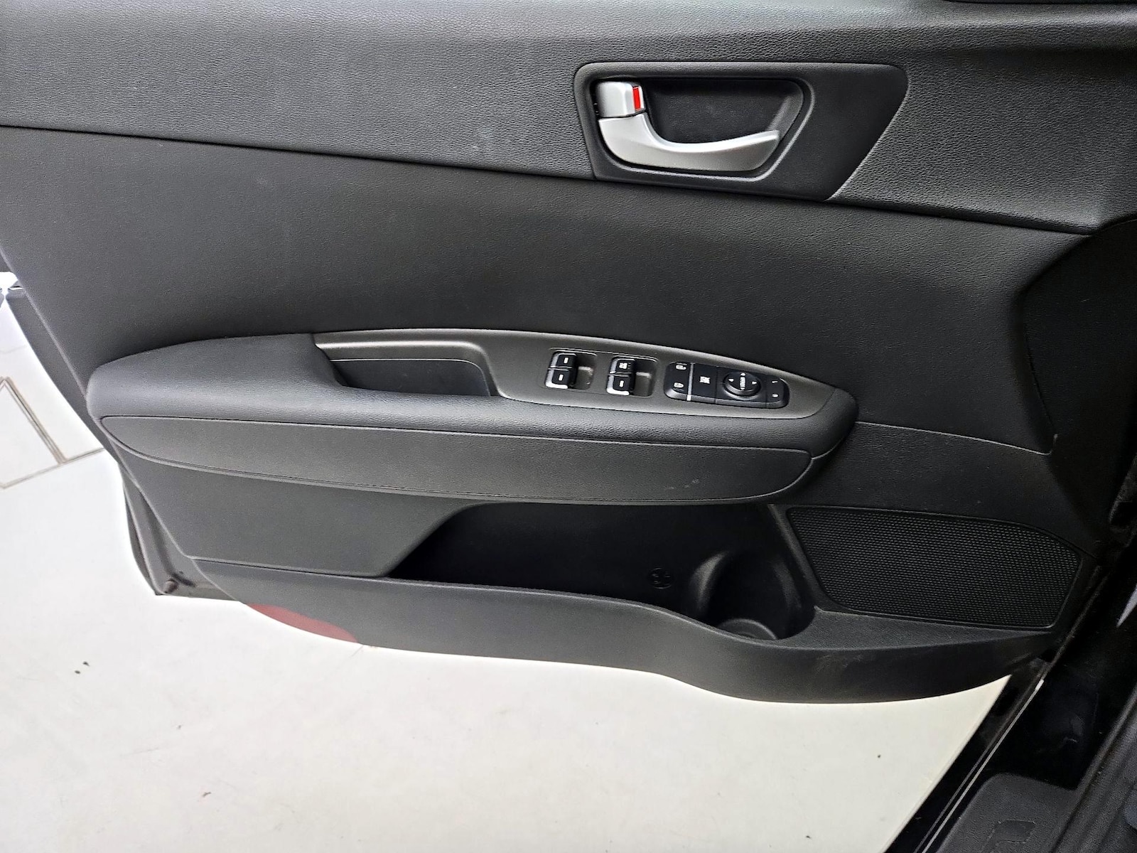 2018 Kia Optima S - Photo 13