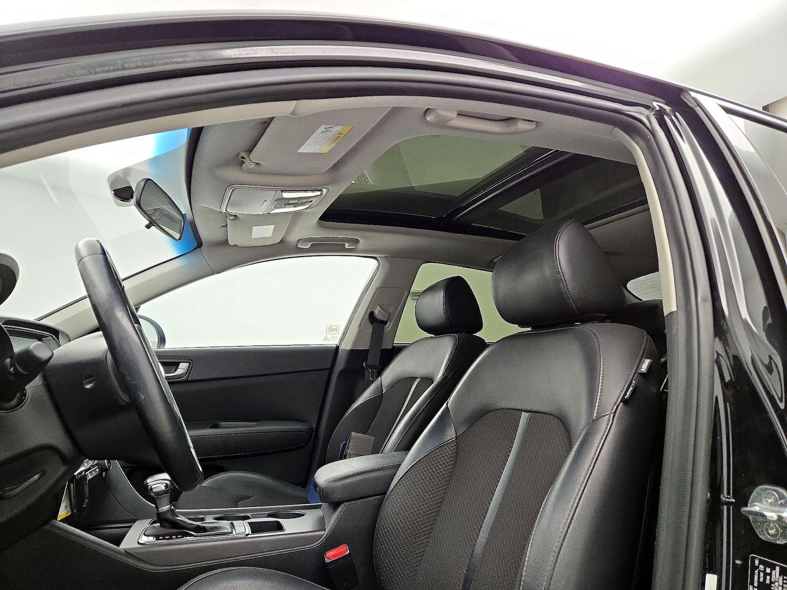 2018 Kia Optima S - Photo 20