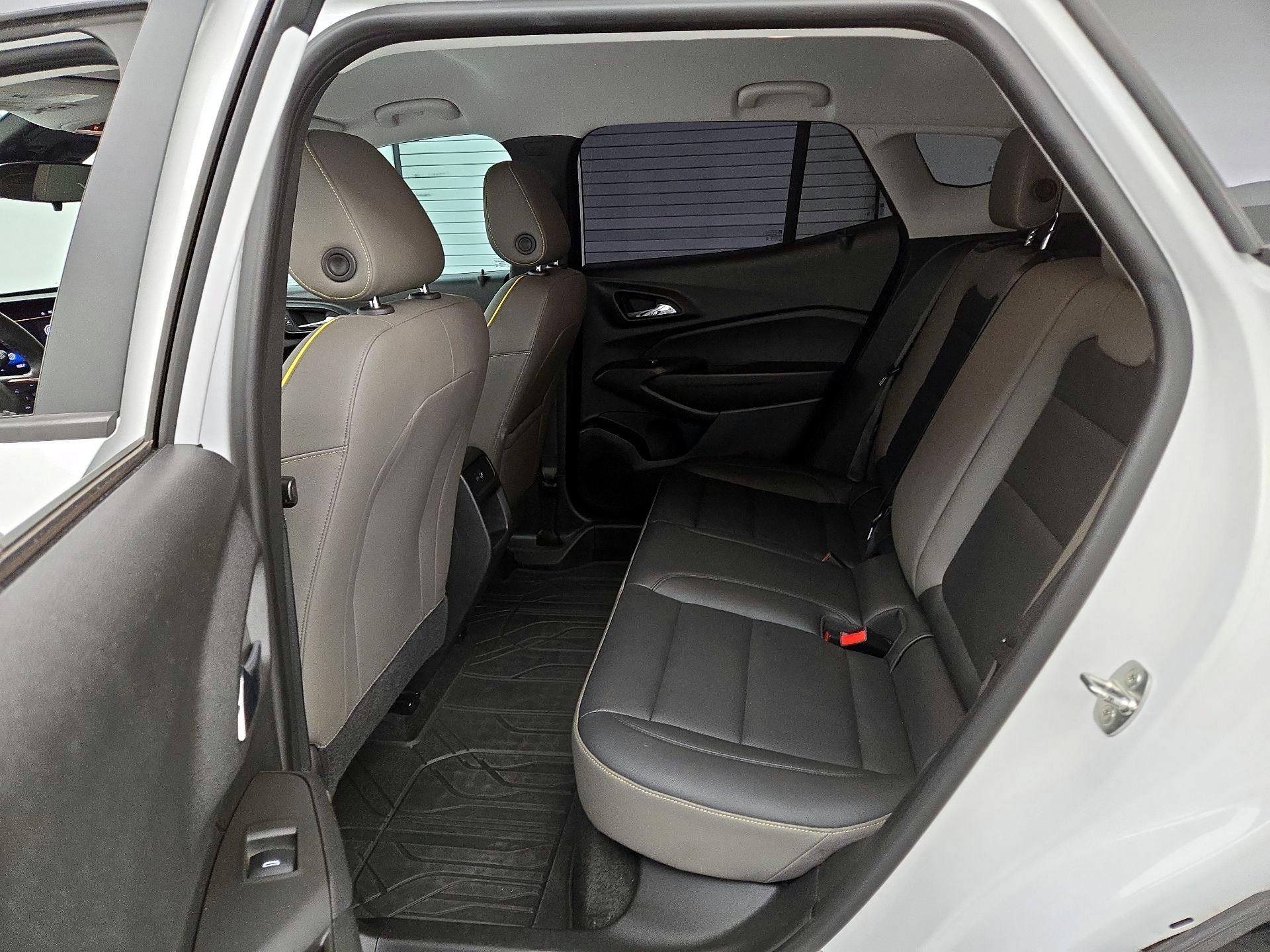Thumbnail: 2024 Chevrolet Trax - 19