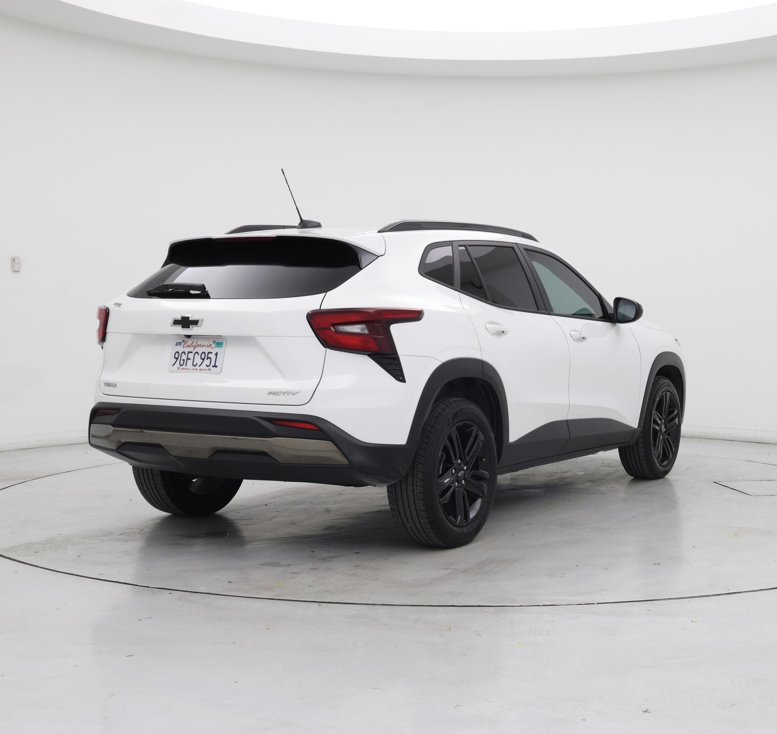 Thumbnail: 2024 Chevrolet Trax - 8