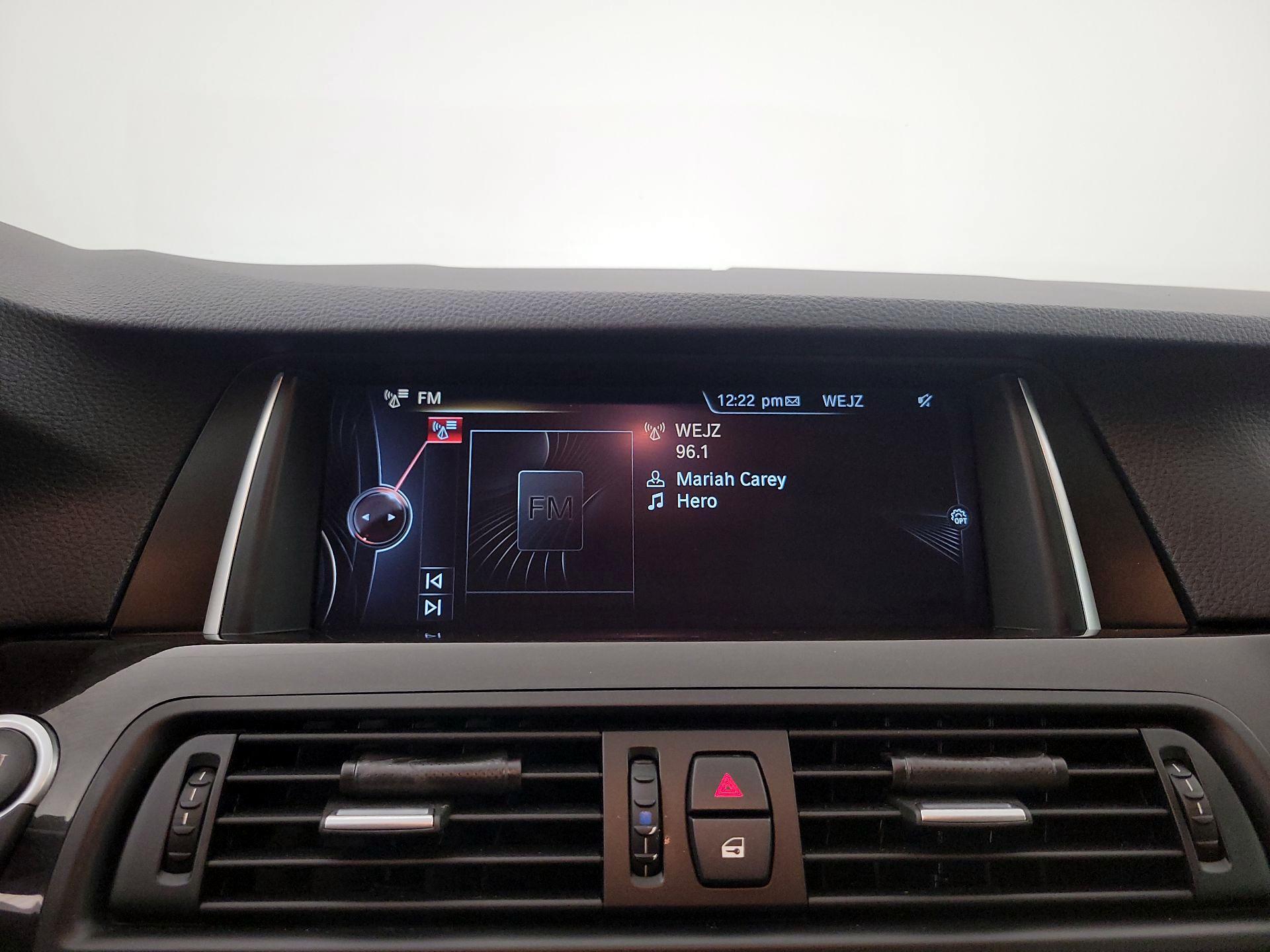 Thumbnail: 2015 BMW 5 Series - 15
