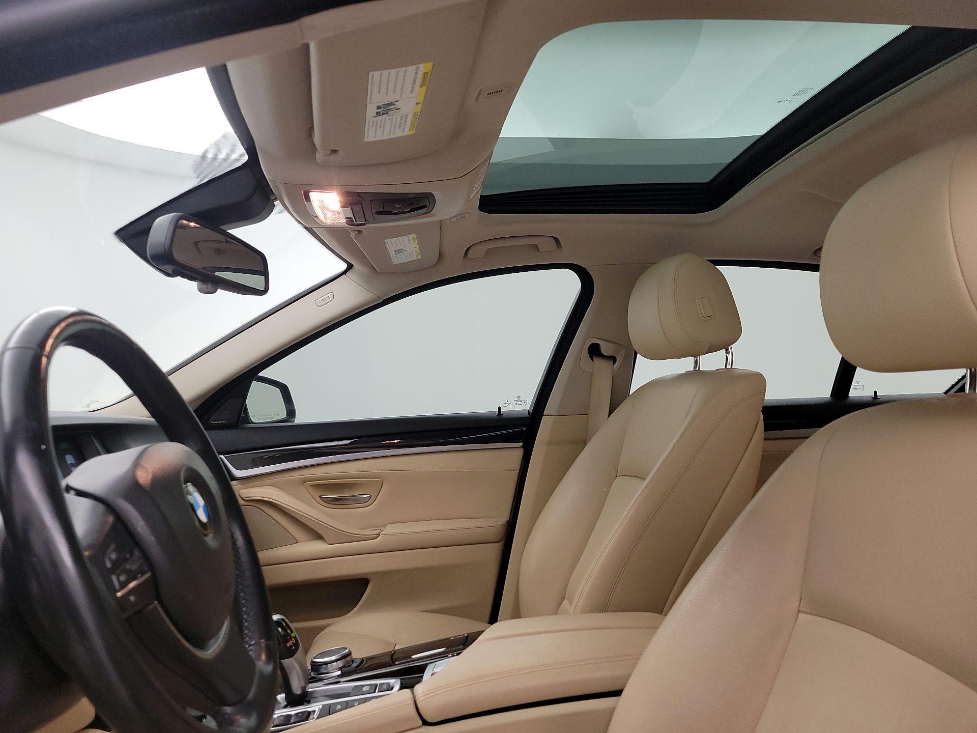 Thumbnail: 2015 BMW 5 Series - 19