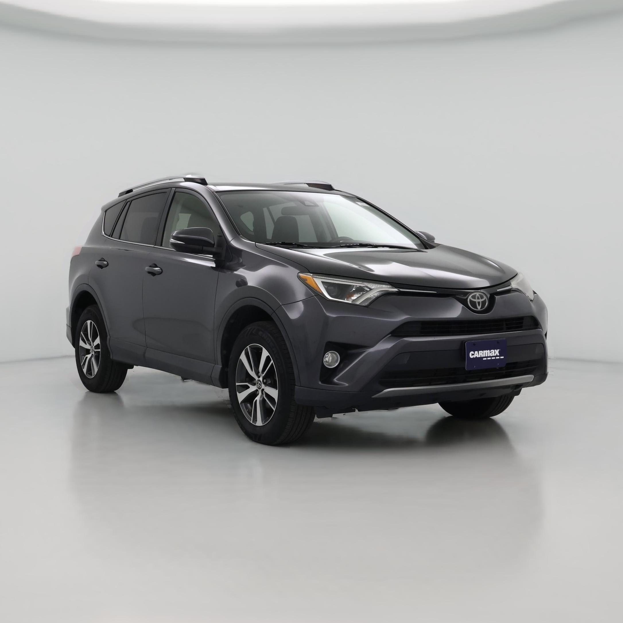 Thumbnail: 2017 Toyota RAV4 - 1