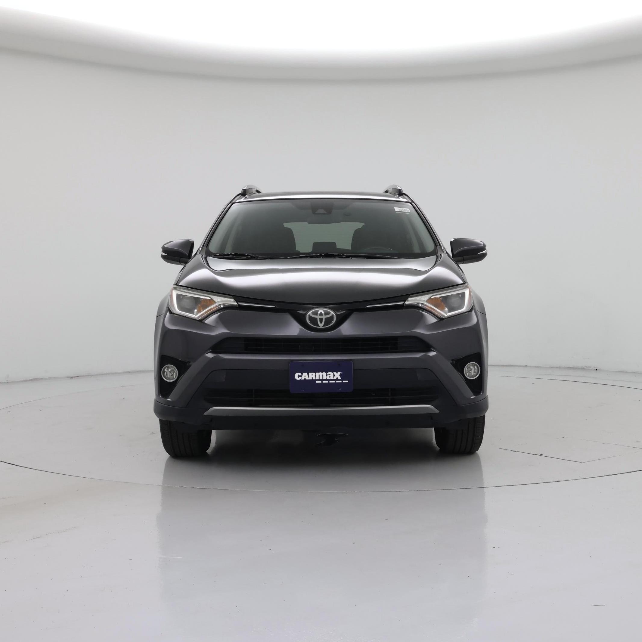 Thumbnail: 2017 Toyota RAV4 - 5
