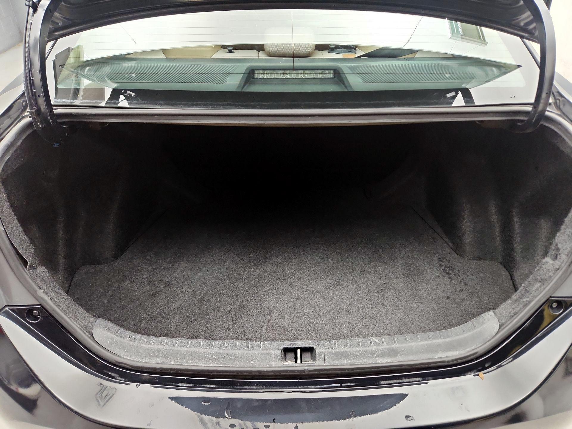 Thumbnail: 2014 Toyota Corolla - 20