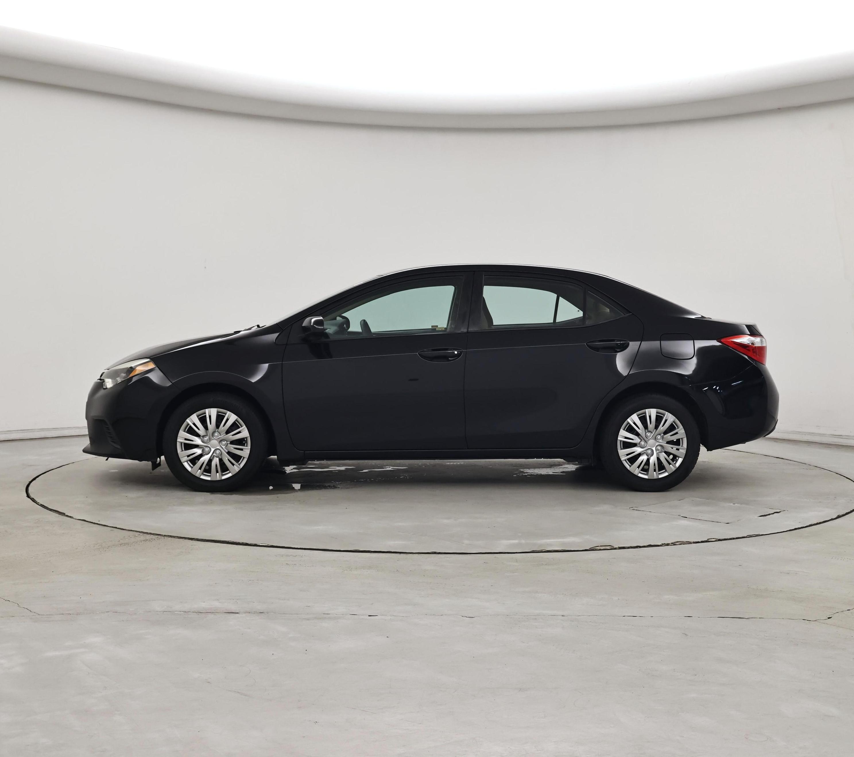 Thumbnail: 2014 Toyota Corolla - 3