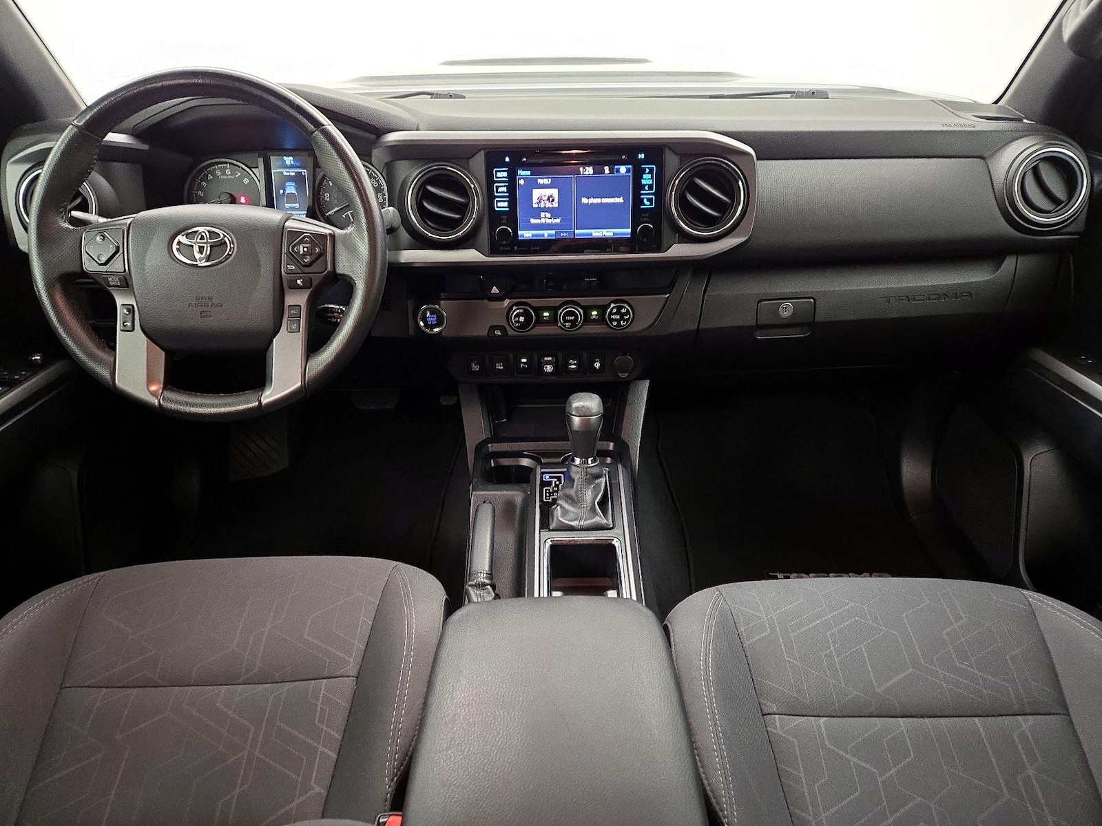 2018 Toyota Tacoma TRD Sport, photo 10
