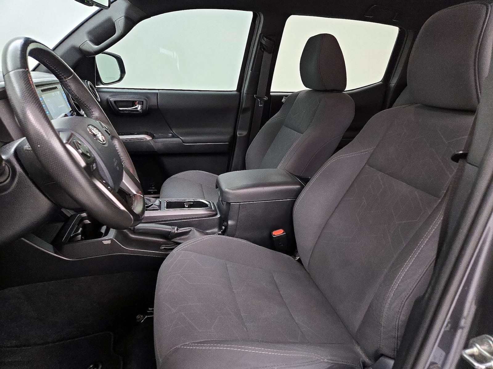 2018 Toyota Tacoma TRD Sport, photo 12