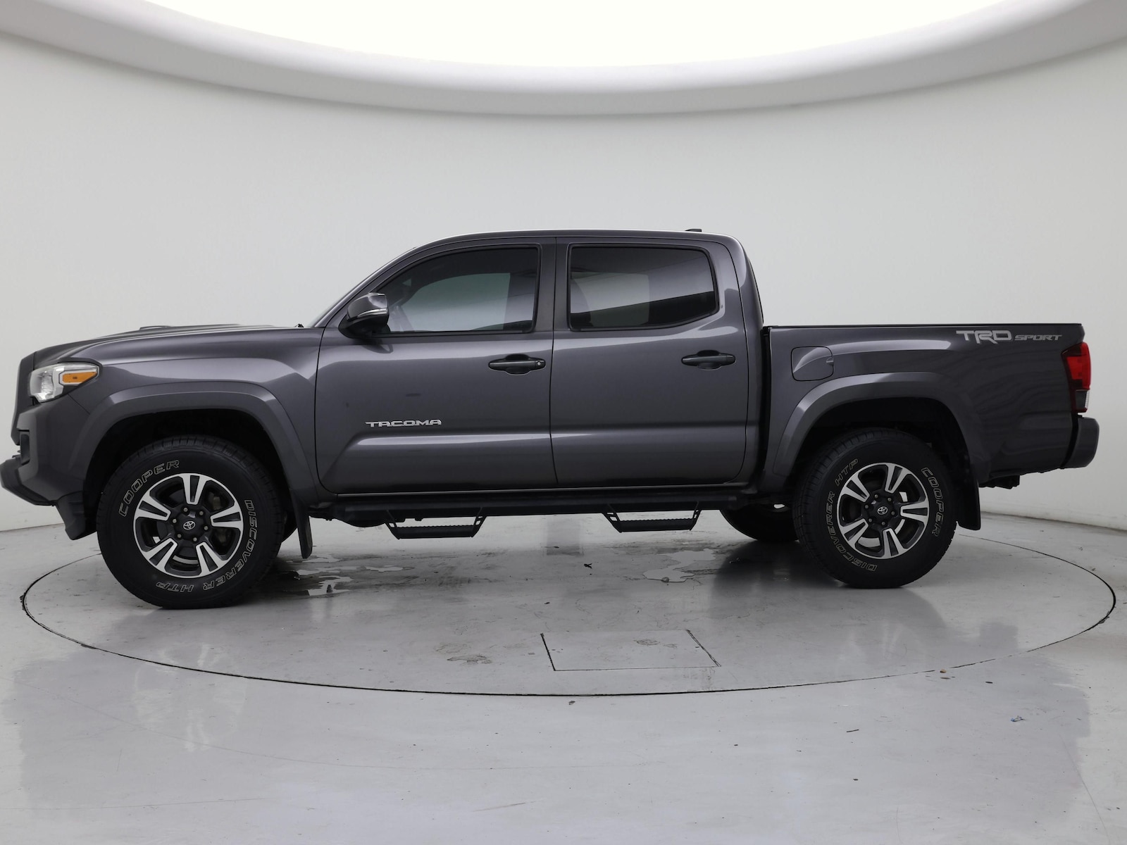 2018 Toyota Tacoma TRD Sport, photo 4
