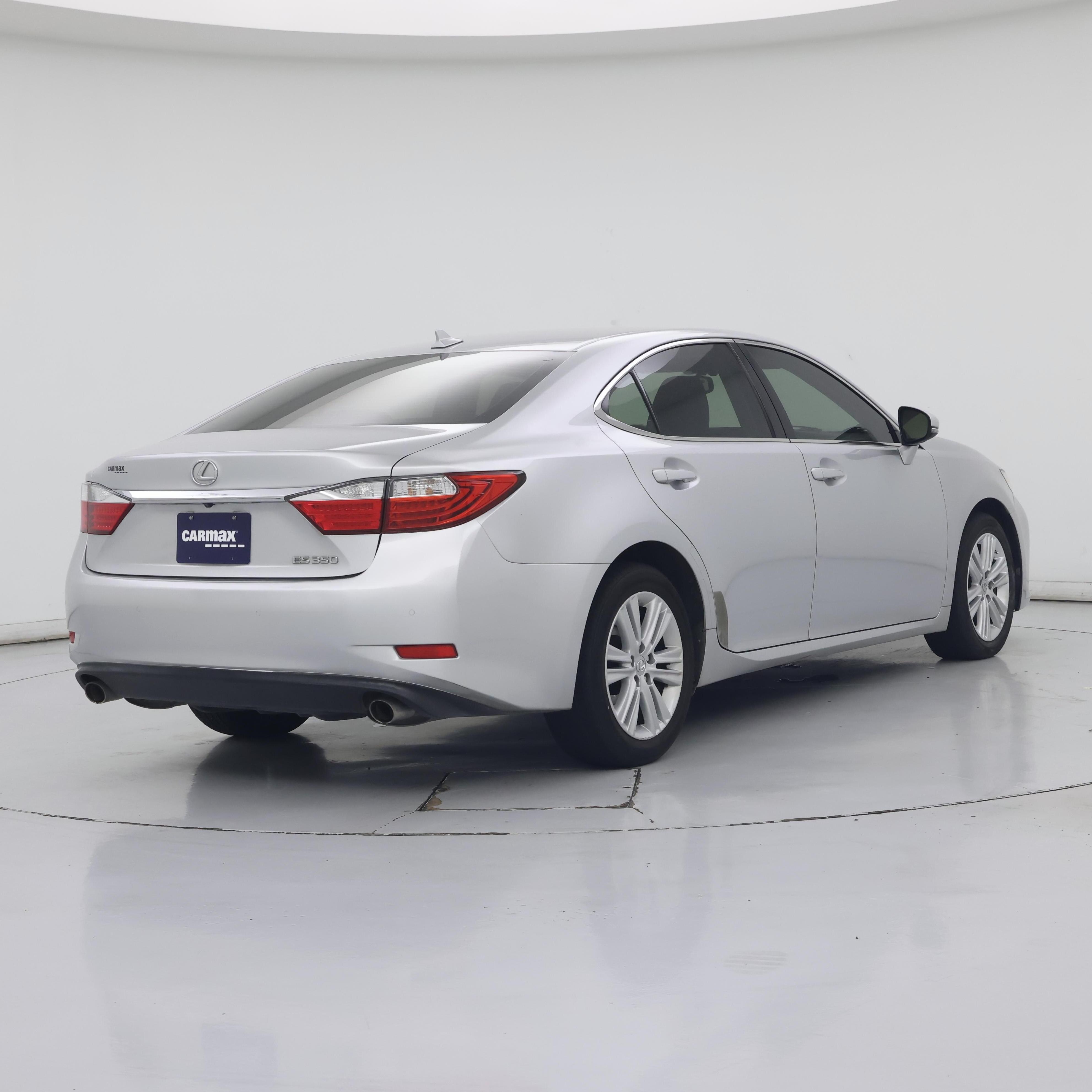 Thumbnail: 2014 Lexus ES - 8