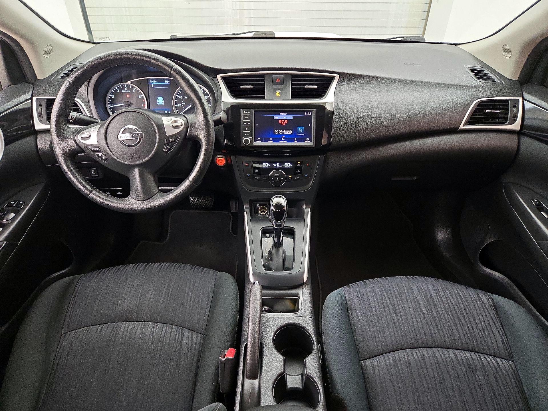 Thumbnail: 2019 Nissan Sentra - 9