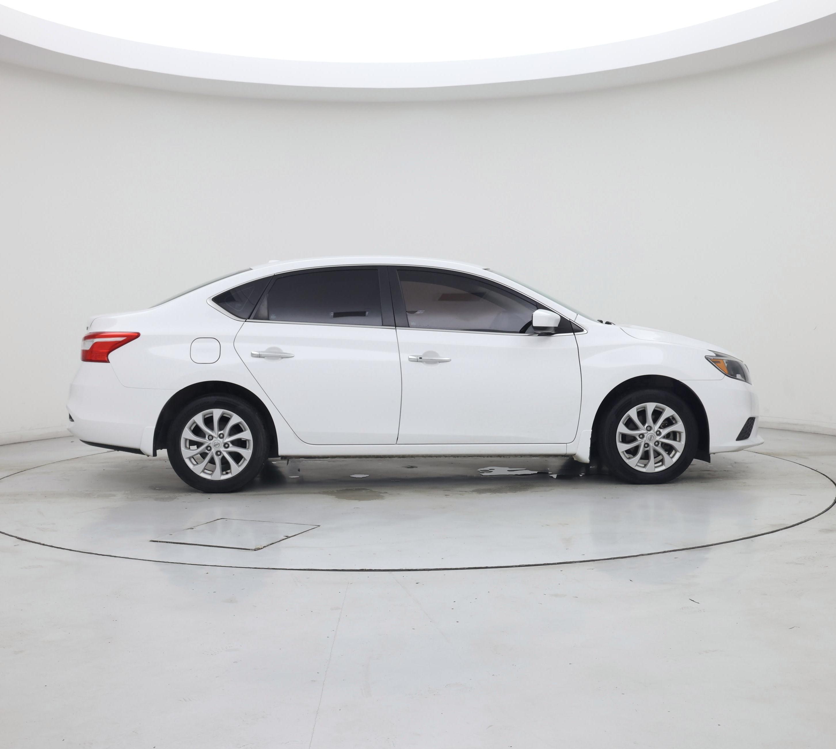 Thumbnail: 2019 Nissan Sentra - 7