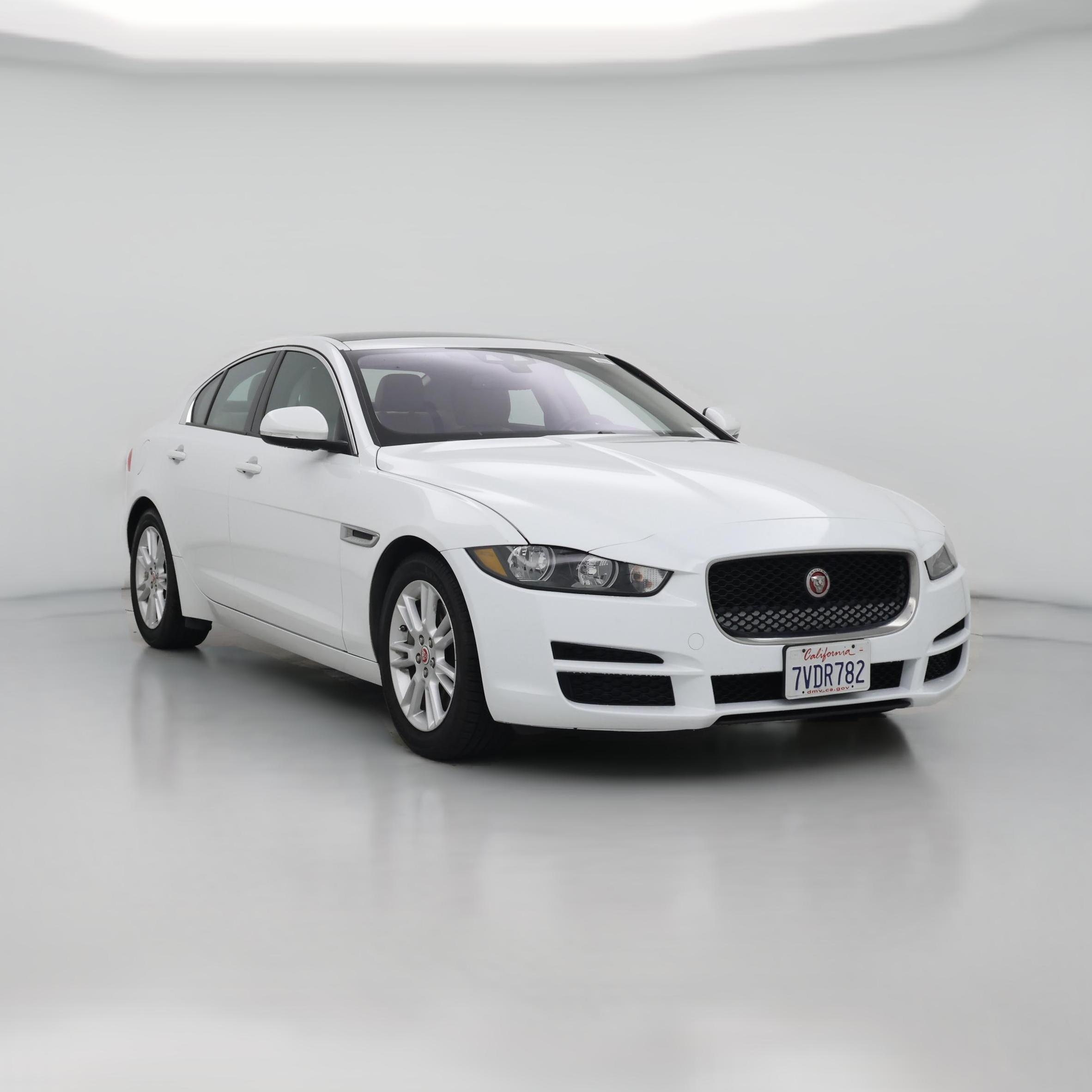 Thumbnail: 2017 Jaguar XE - 1