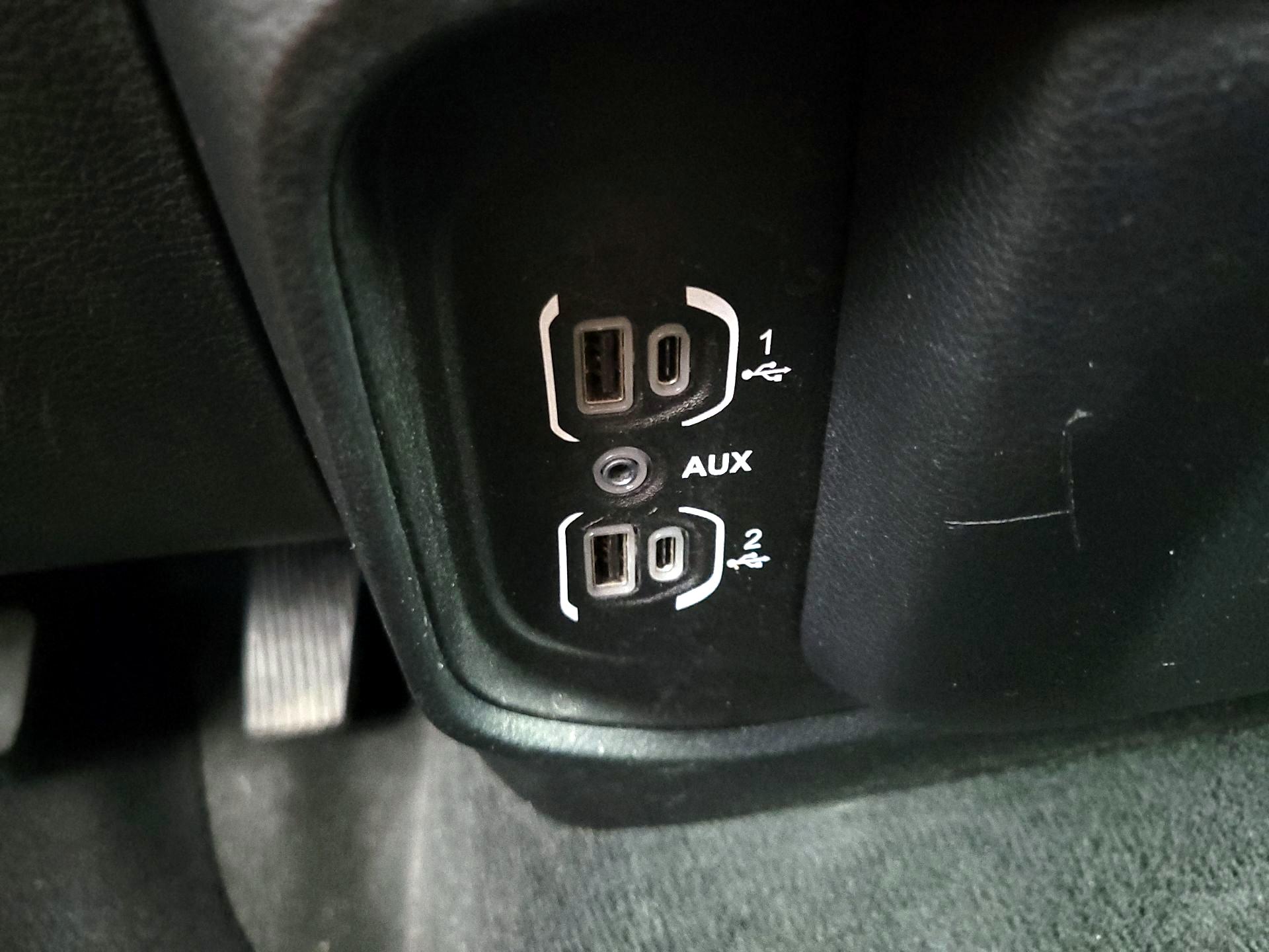 Thumbnail: 2022 RAM 1500 - 18
