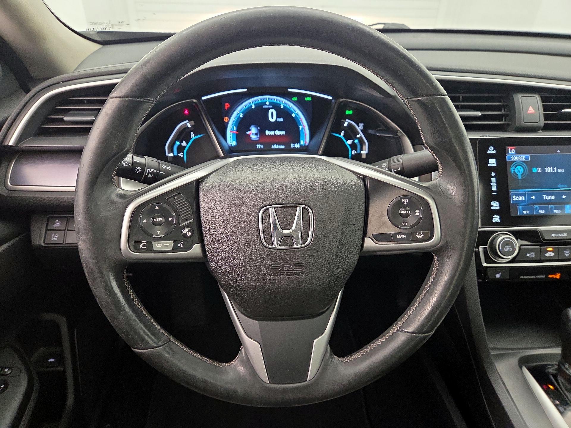Thumbnail: 2017 Honda Civic - 10