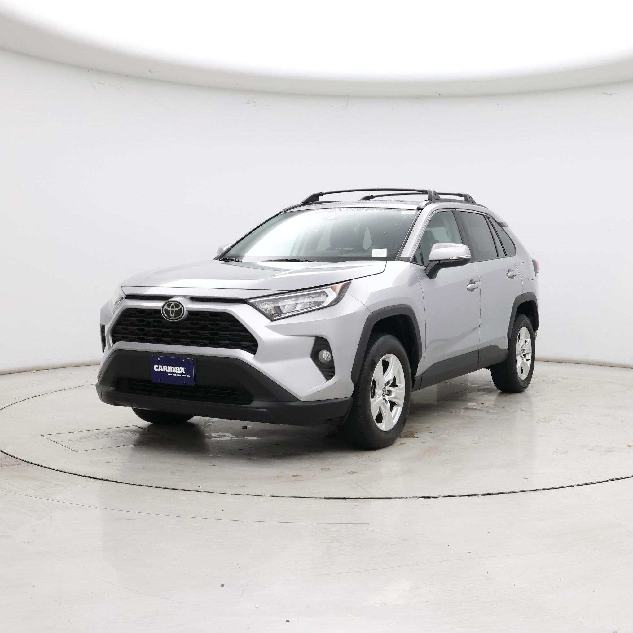 Thumbnail: 2021 Toyota RAV4 - 4