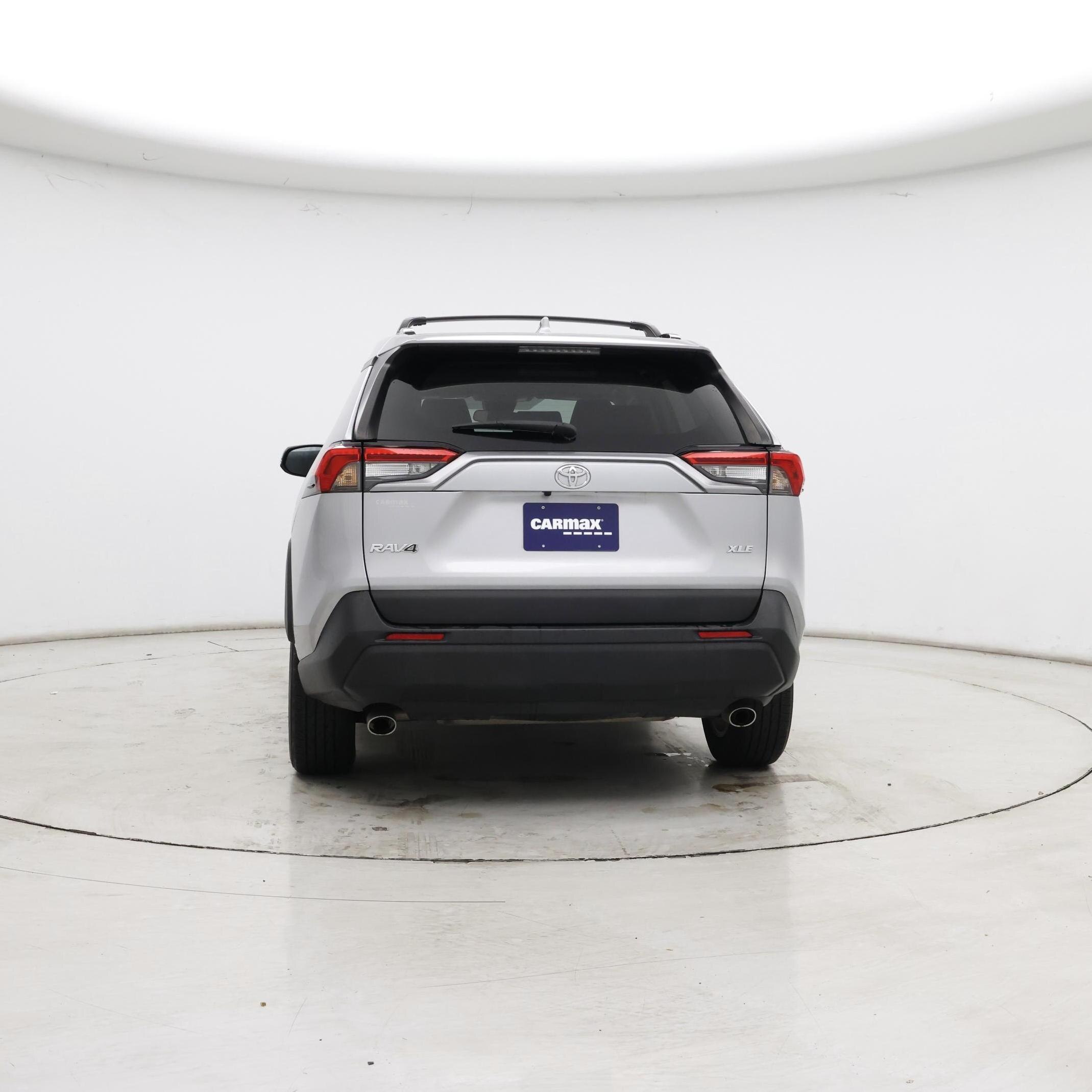 Thumbnail: 2021 Toyota RAV4 - 6