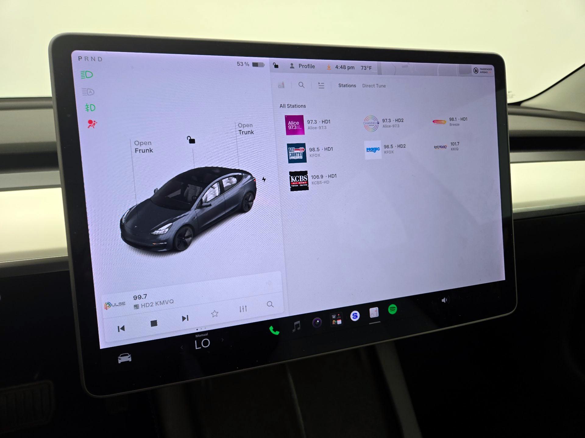Thumbnail: 2022 Tesla Model 3 - 15