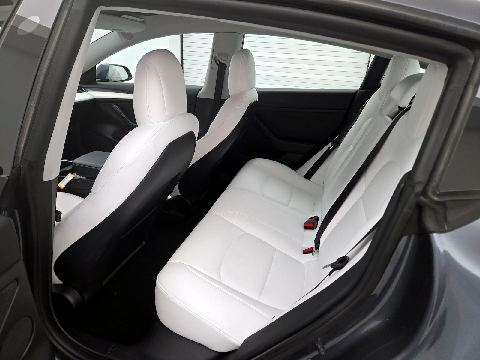 2022 Tesla Model 3 Long Range - Photo 21