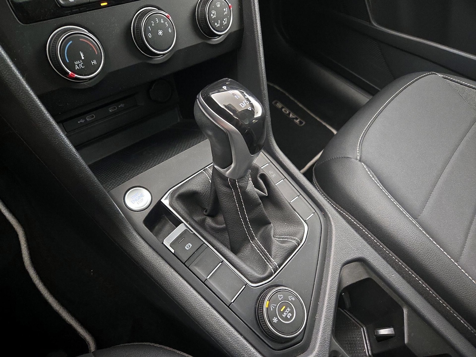 2022 Volkswagen Taos SE - Photo 17
