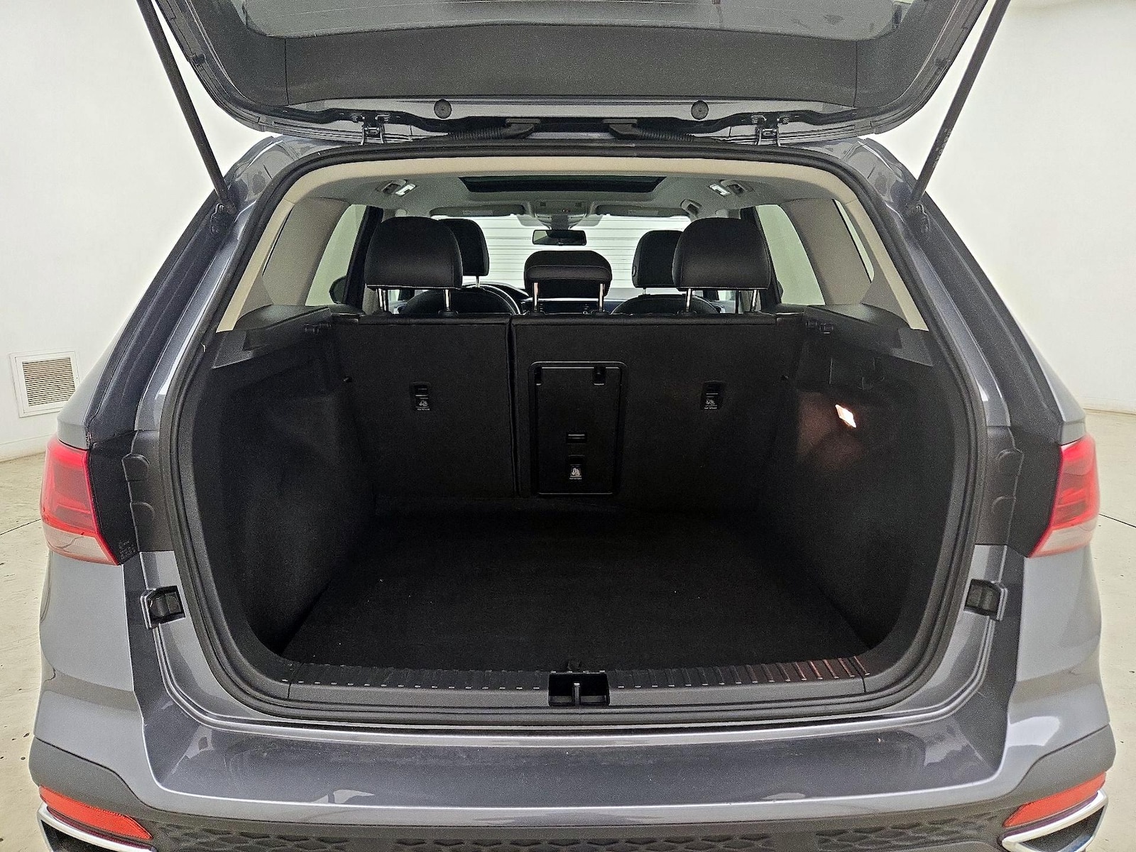 2022 Volkswagen Taos SE - Photo 22
