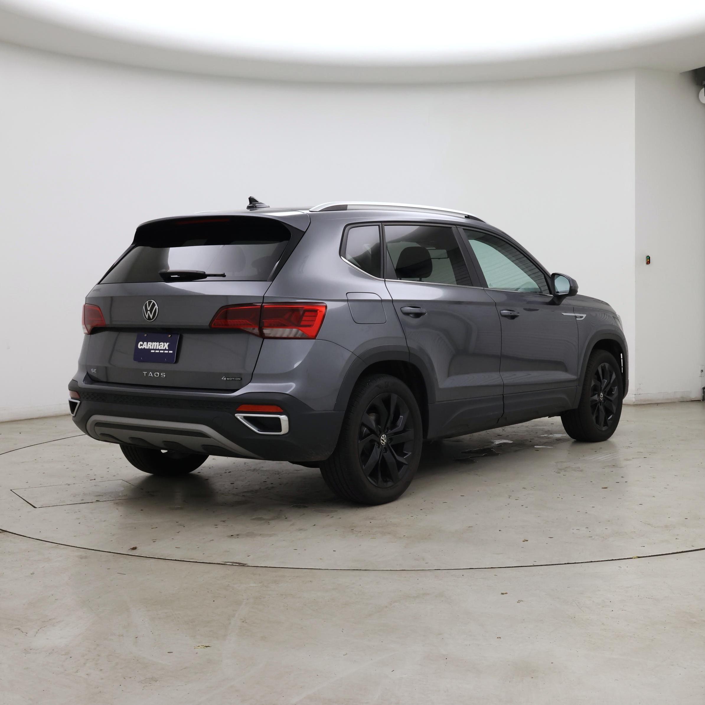 Thumbnail: 2022 Volkswagen Taos - 8