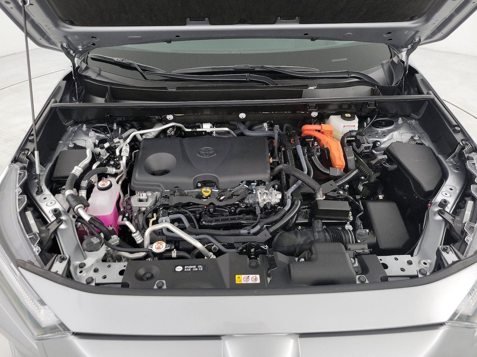 2025 Toyota RAV4 XSE - Photo 22