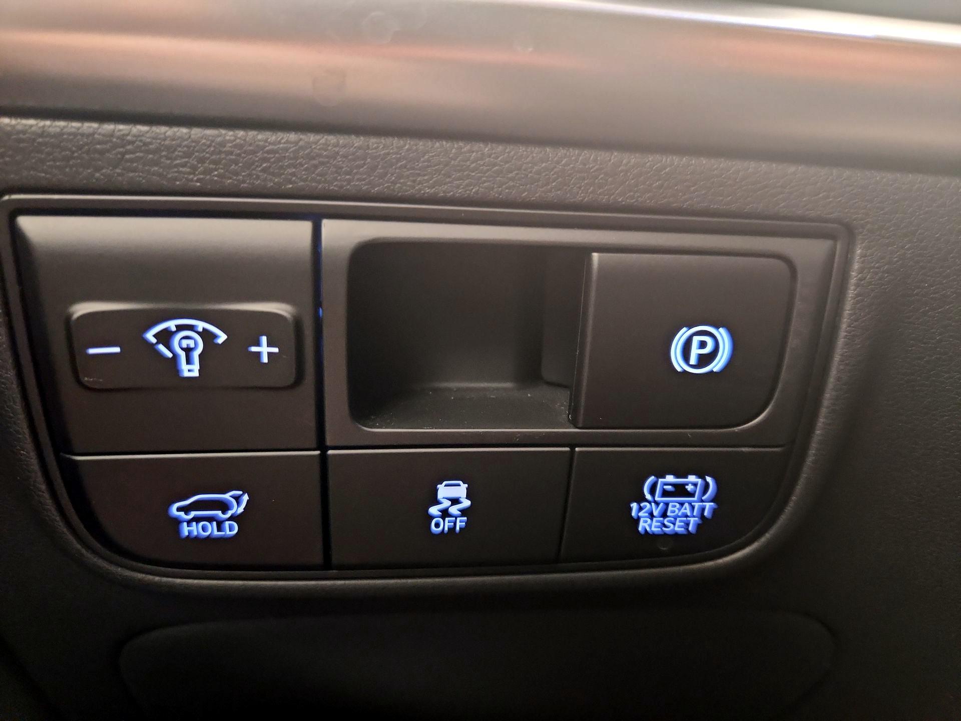 Thumbnail: 2025 Hyundai Tucson - 13