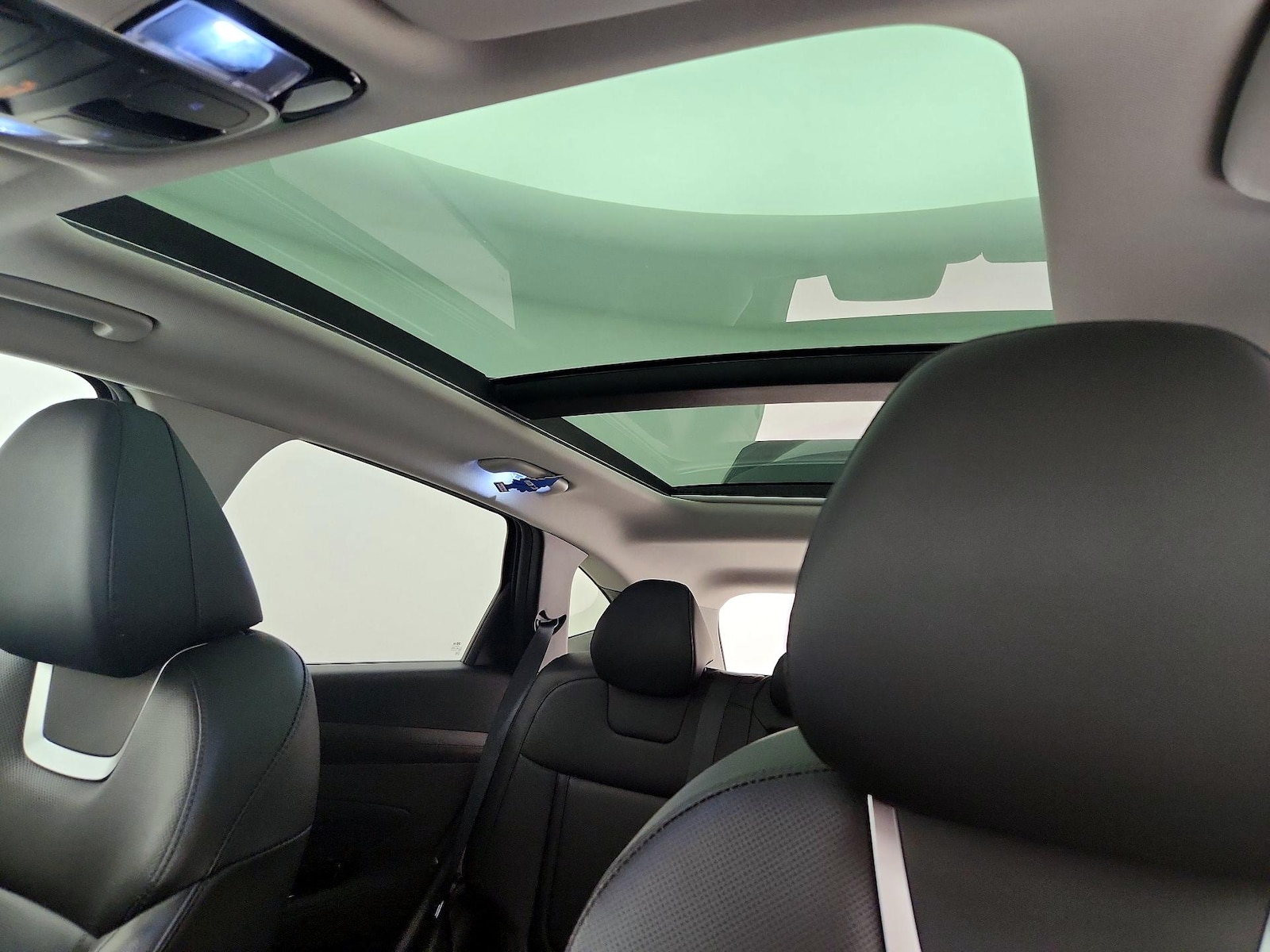 2025 Hyundai Tucson Limited - Photo 21