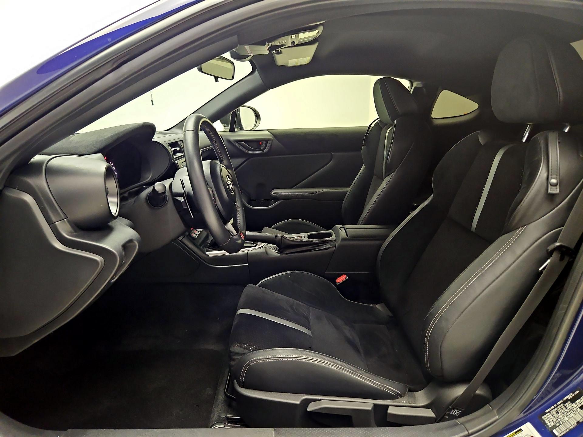 Thumbnail: 2024 Toyota GR86 - 11