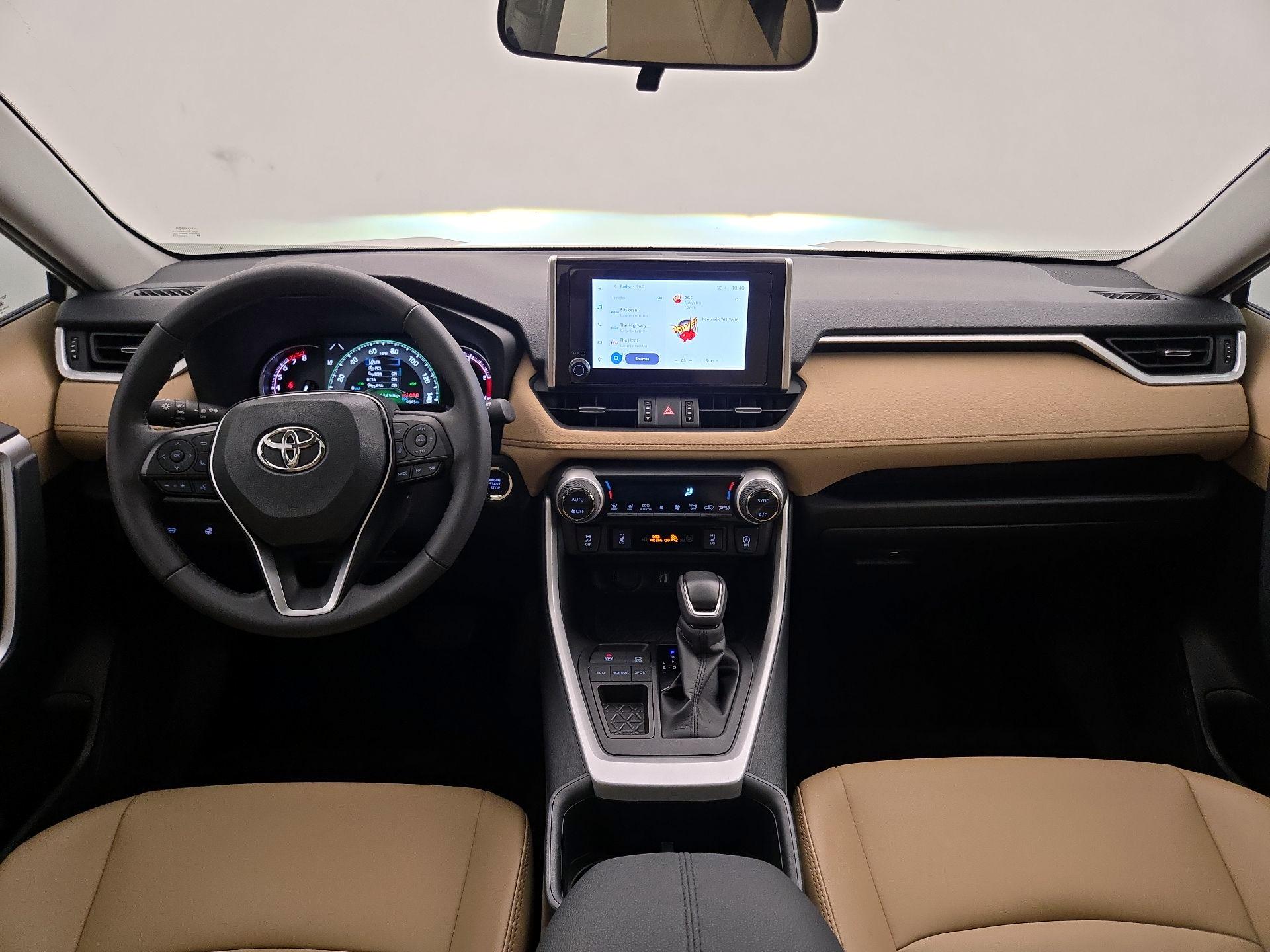 Thumbnail: 2025 Toyota RAV4 - 9