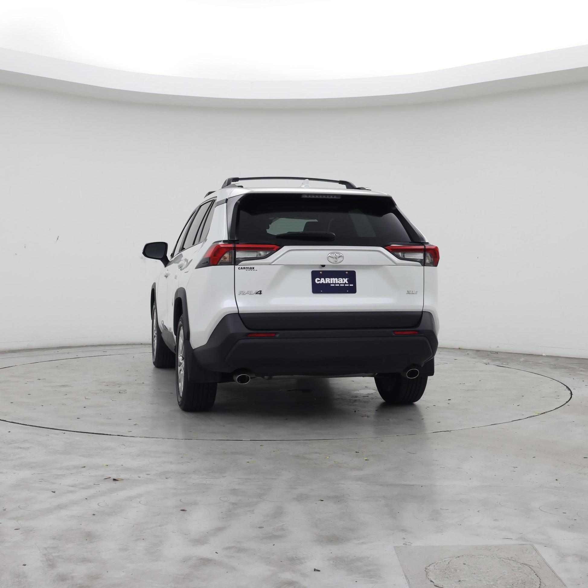 Thumbnail: 2025 Toyota RAV4 - 6