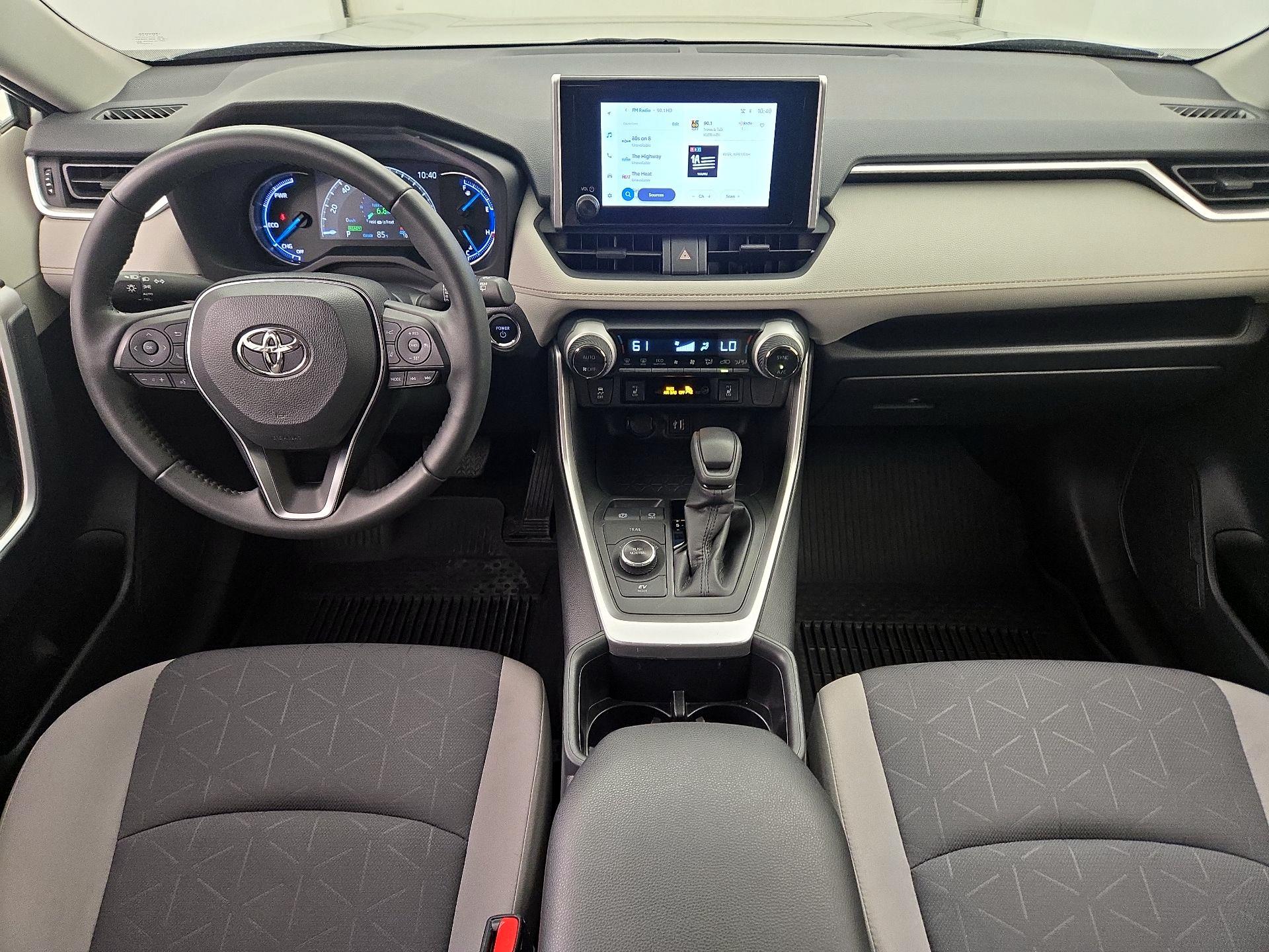 Thumbnail: 2024 Toyota RAV4 - 9