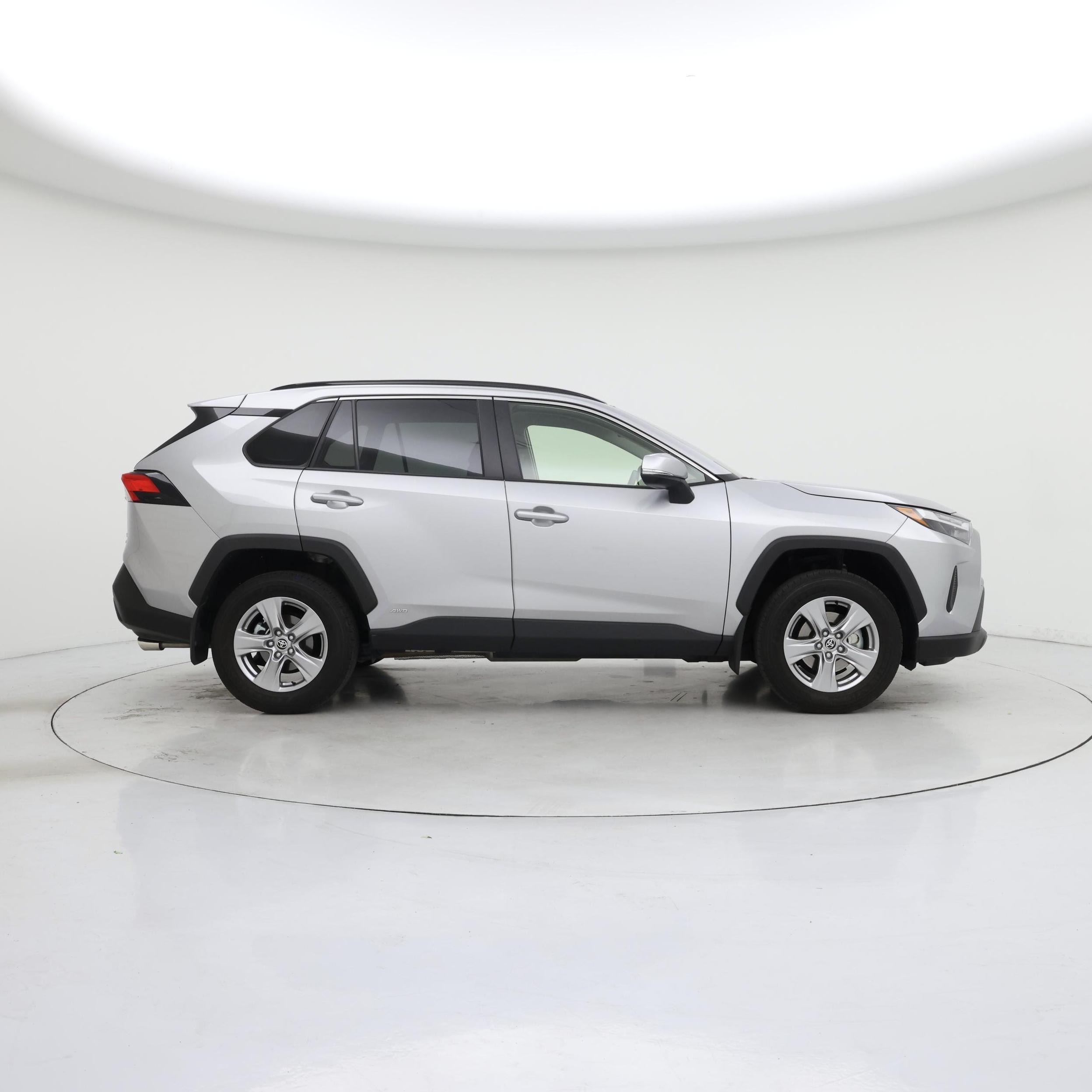 Thumbnail: 2024 Toyota RAV4 - 7