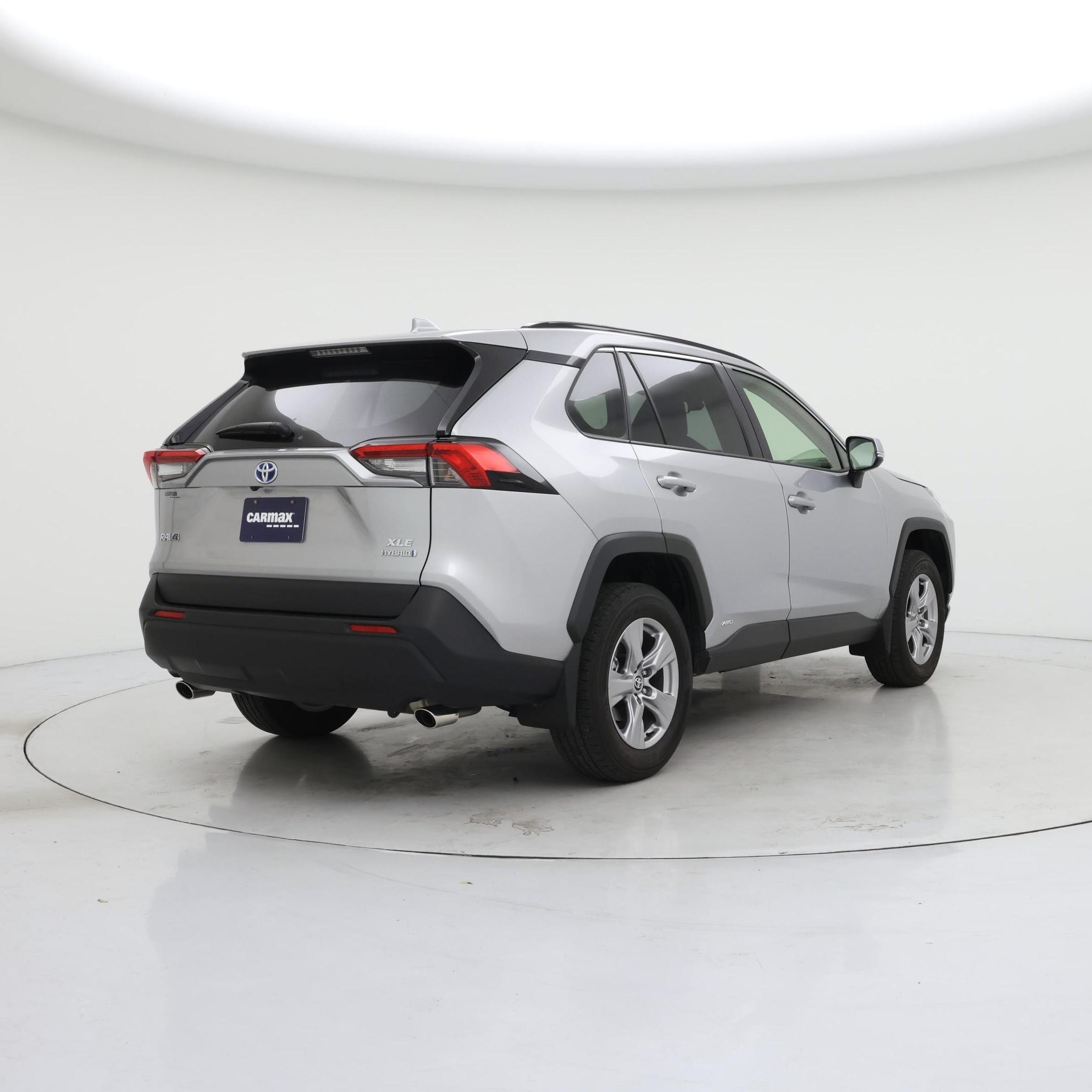 Thumbnail: 2024 Toyota RAV4 - 8