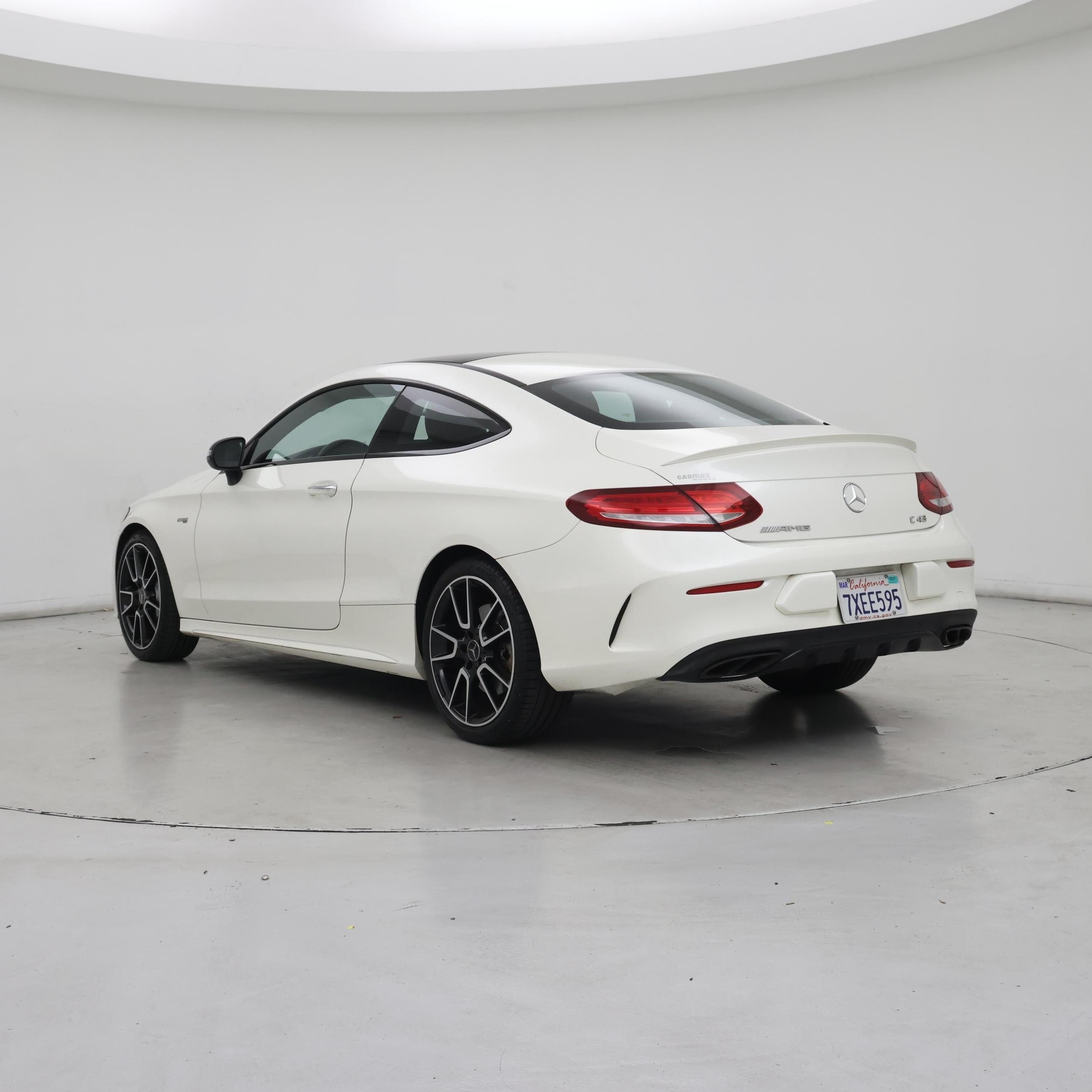 Thumbnail: 2017 Mercedes-Benz C-Class - 2