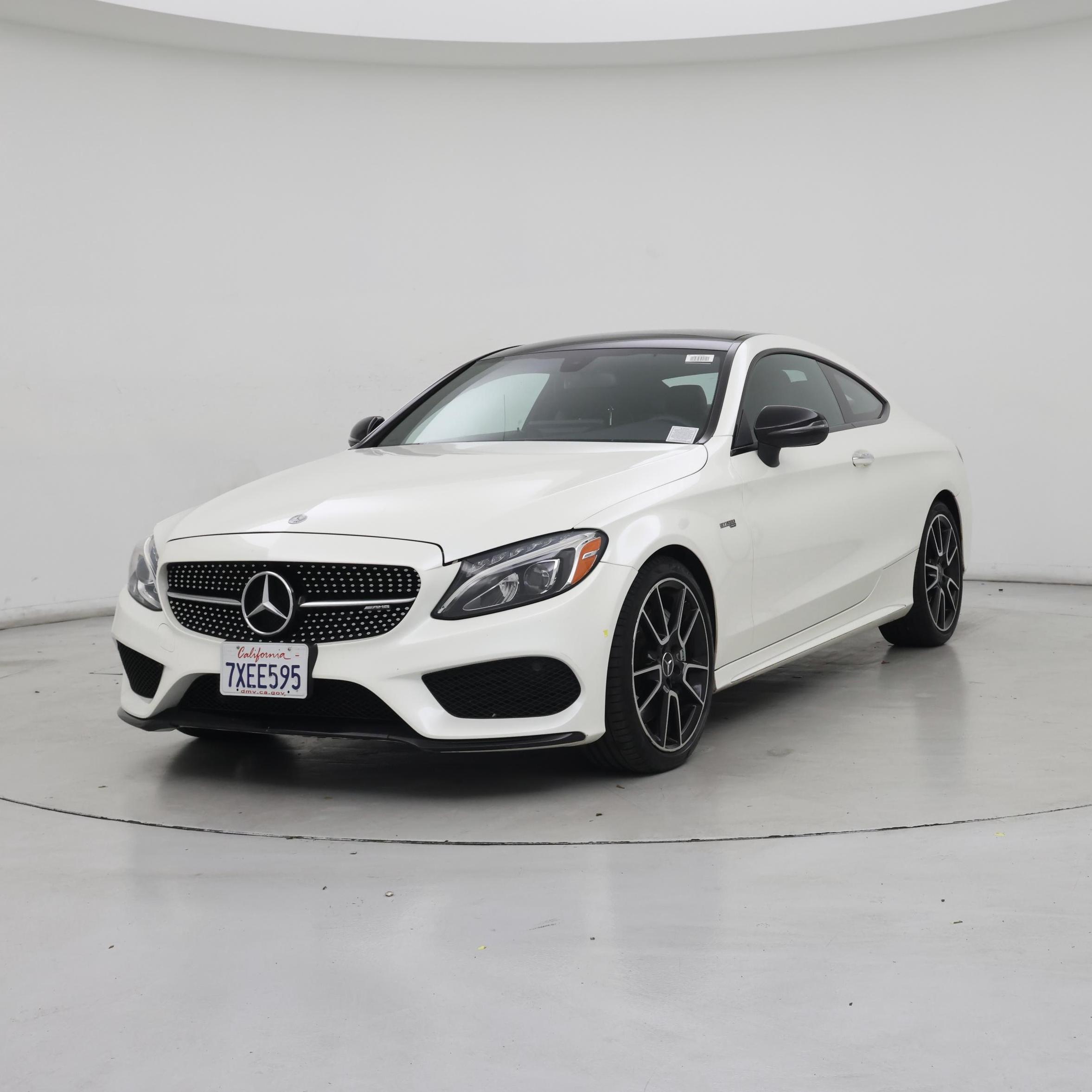 Thumbnail: 2017 Mercedes-Benz C-Class - 4
