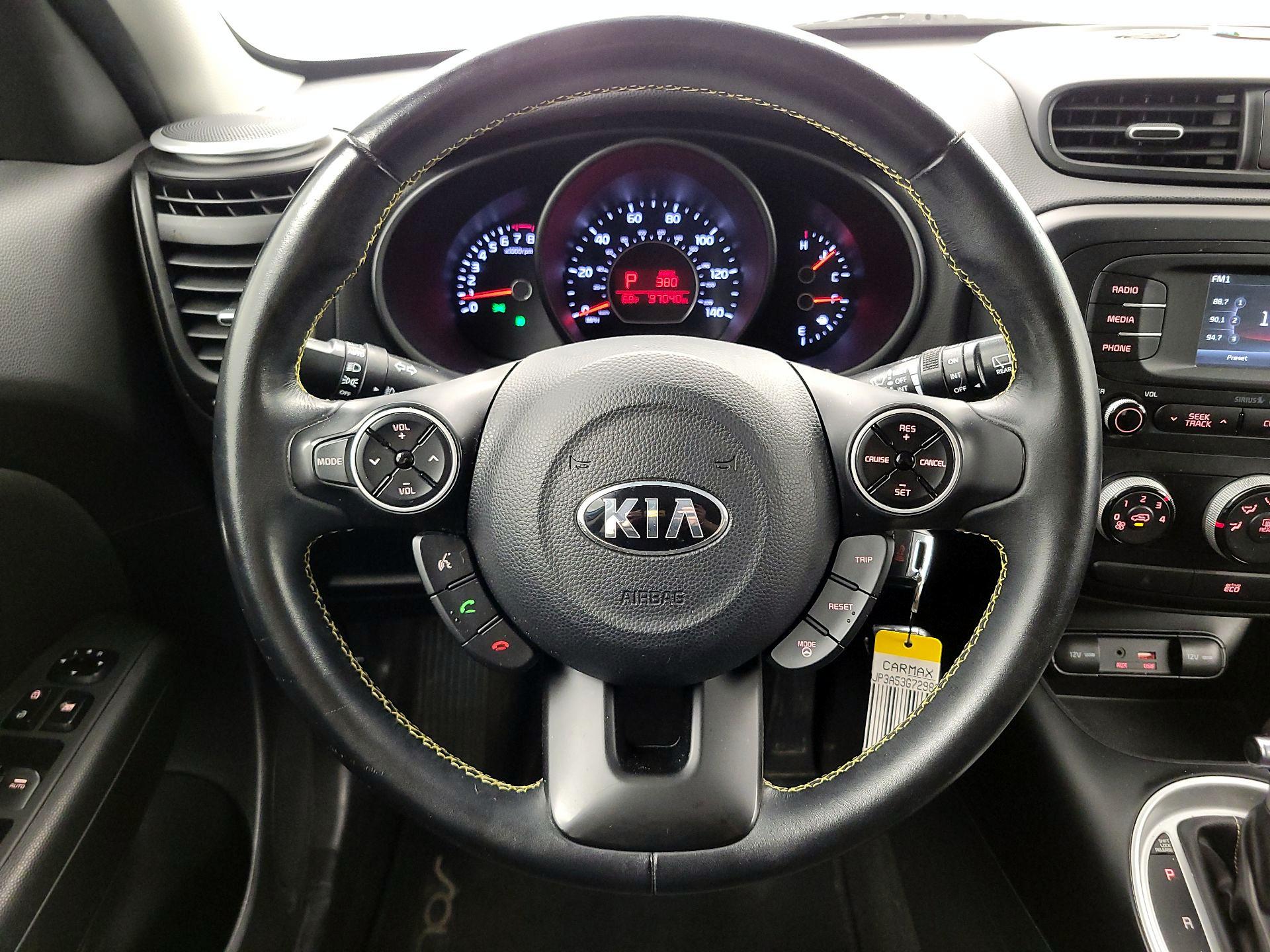 Thumbnail: 2016 Kia Soul - 10