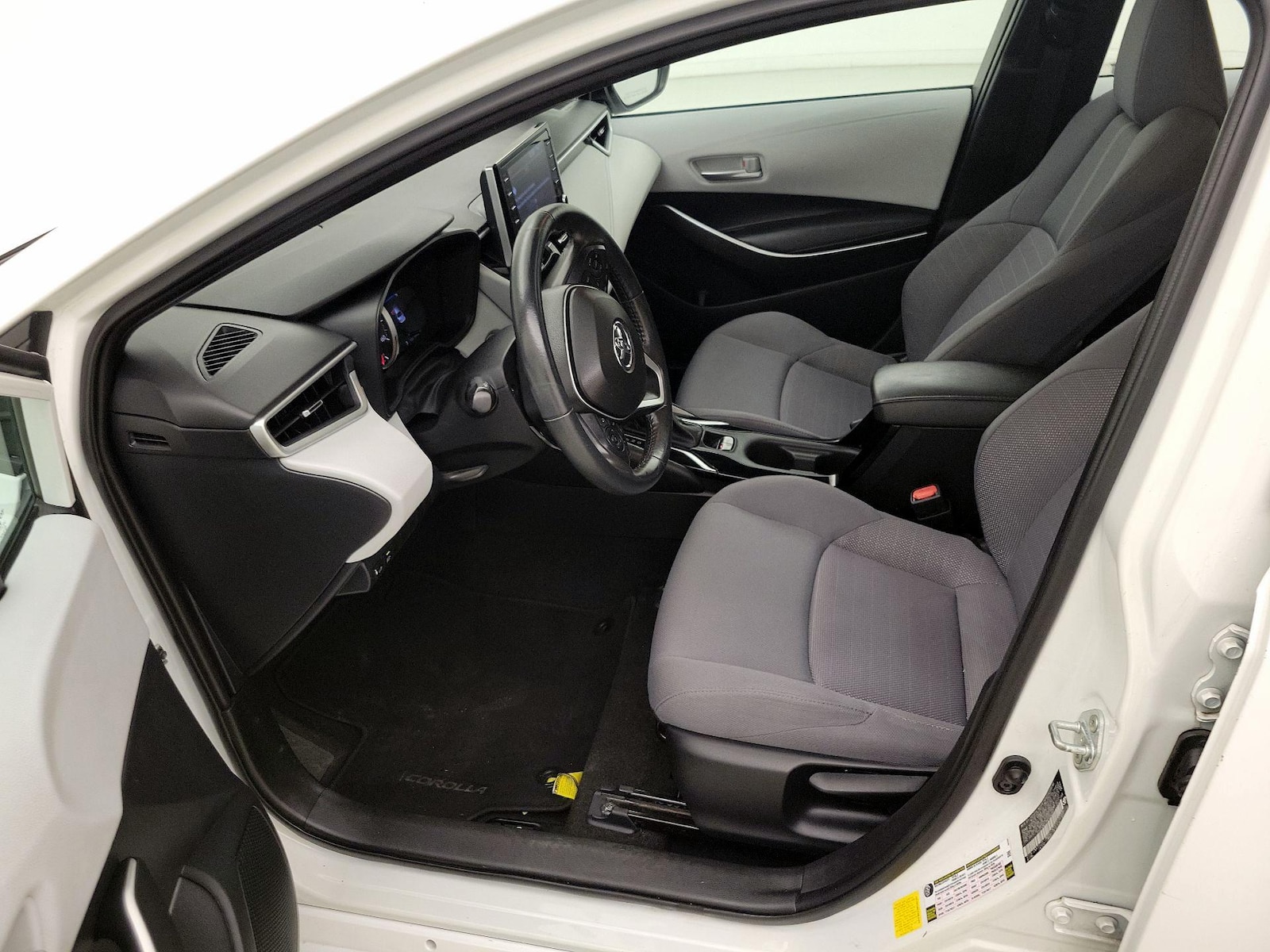2021 Toyota Corolla SE - Photo 12