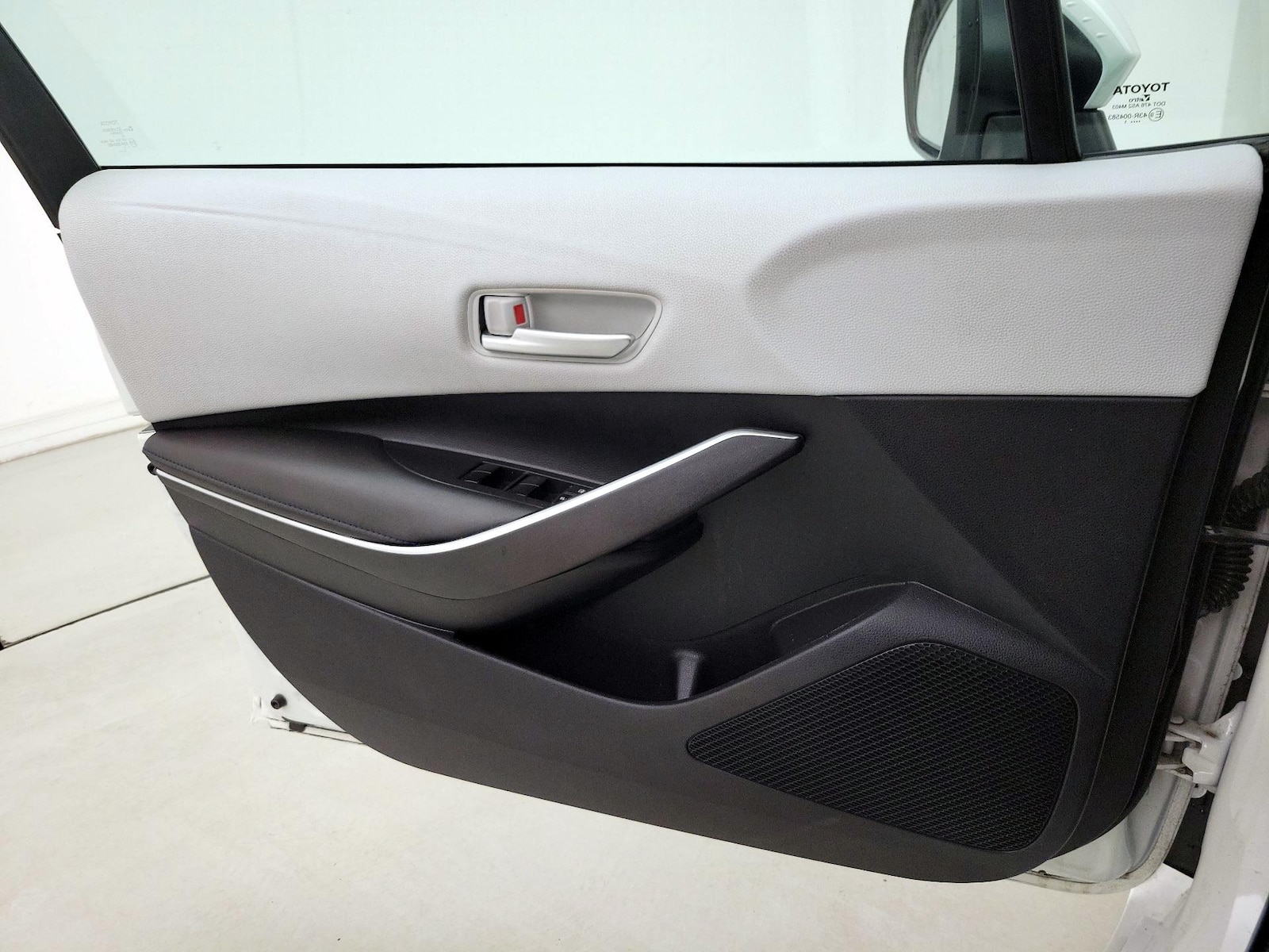 2021 Toyota Corolla SE - Photo 13